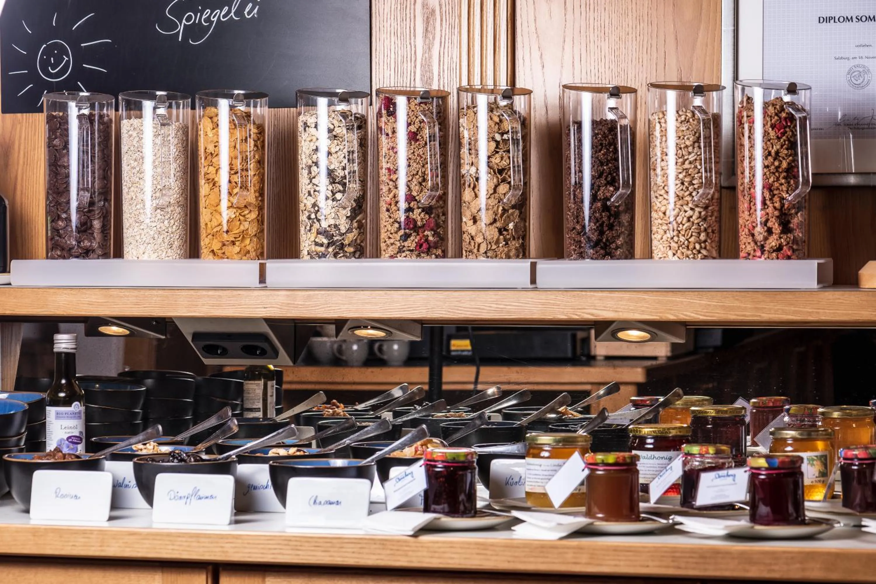 Buffet breakfast in Das Stoaberg