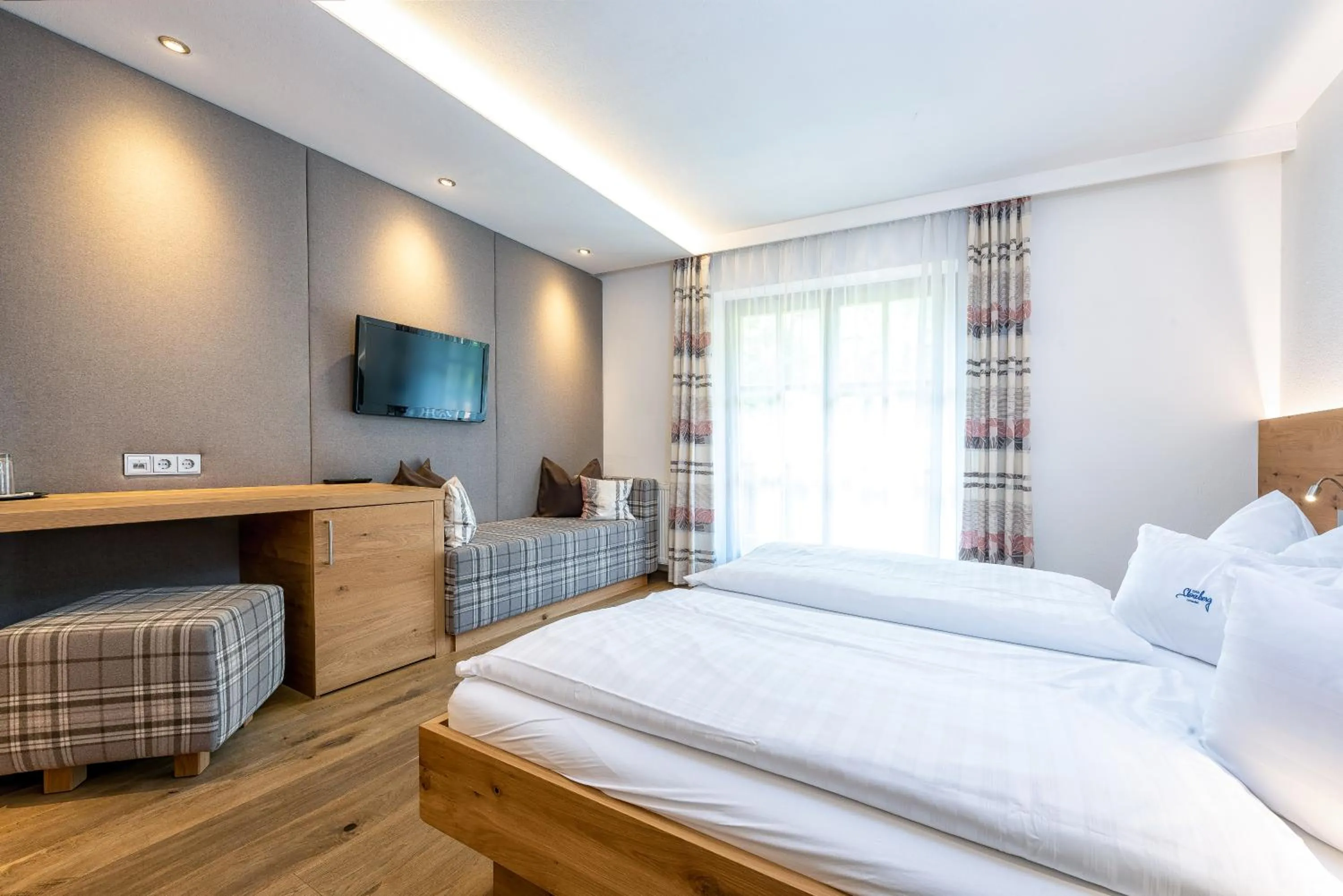 Balcony/Terrace, Bed in Das Stoaberg