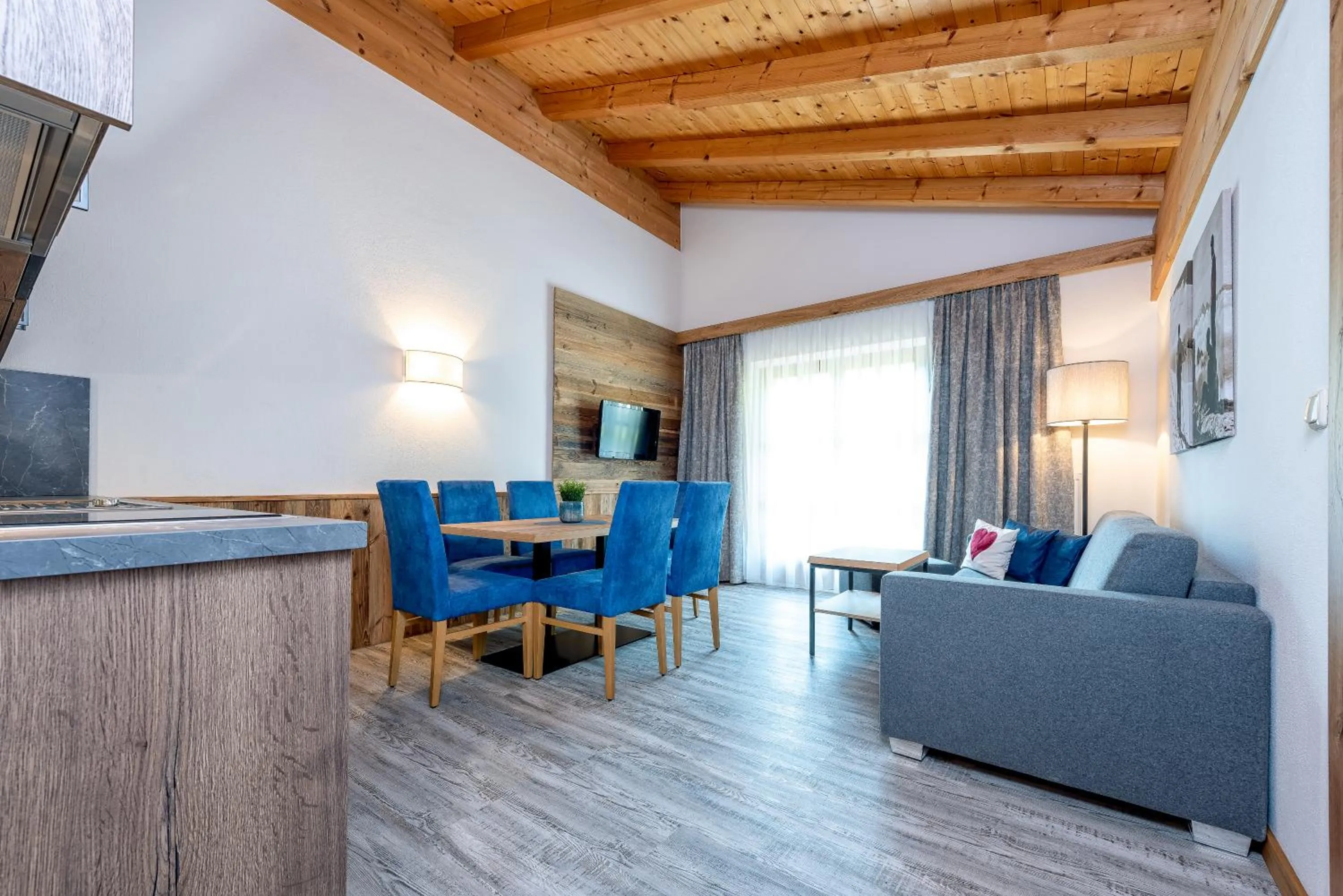 TV and multimedia in Das Stoaberg