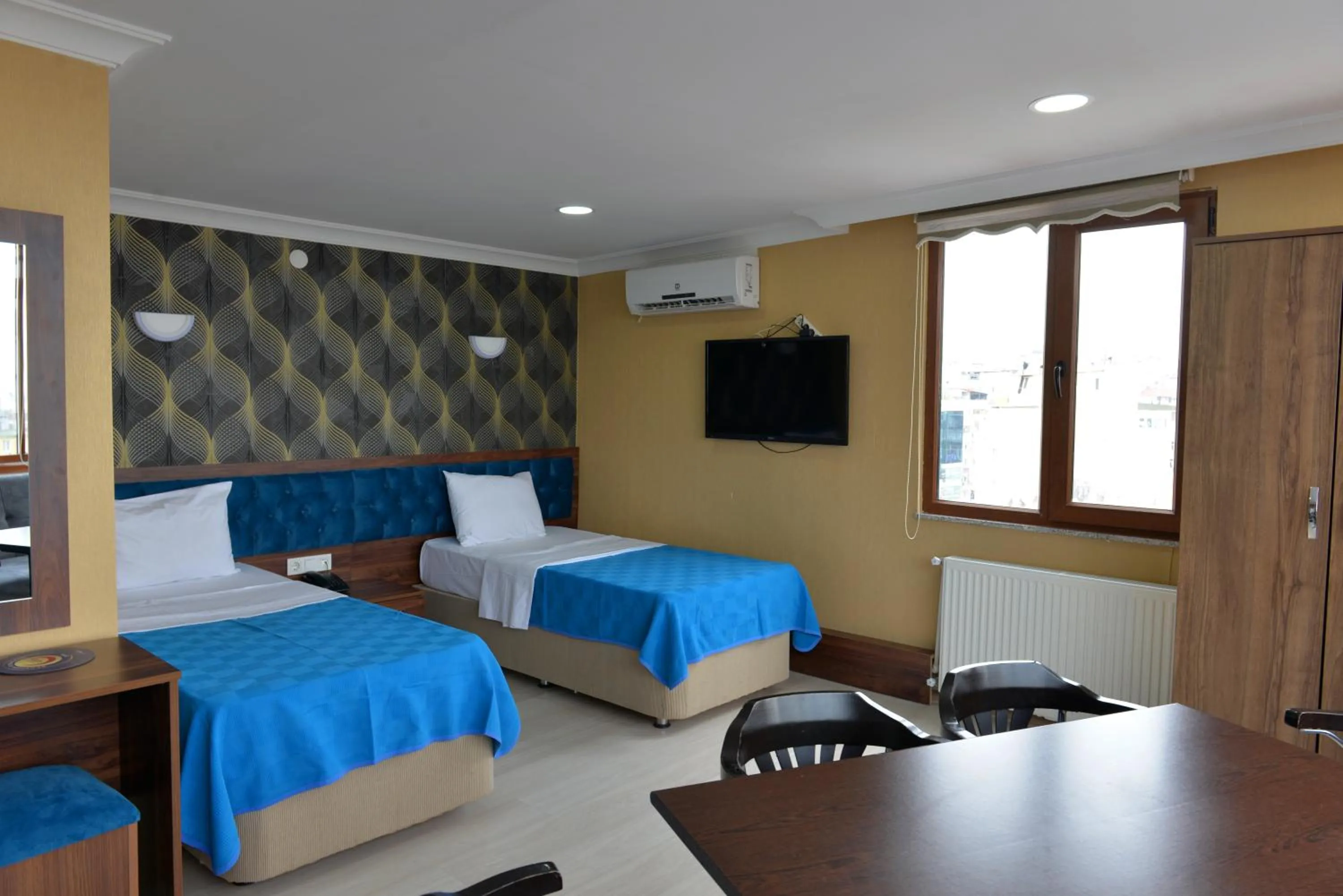 Other, Bed in Hotel Marina City