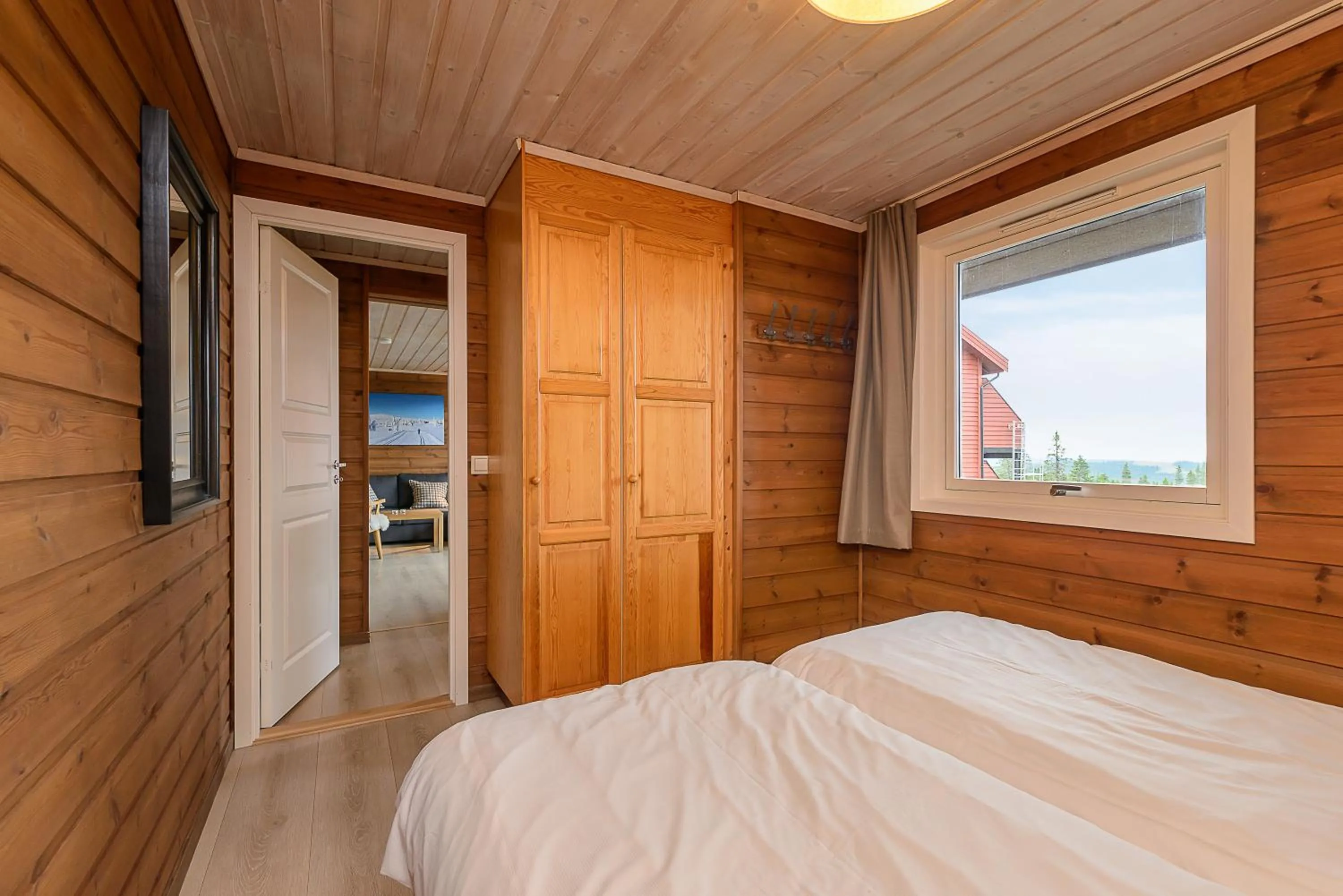 Photo of the whole room, Bed in Lillehammer Fjellstue og Hytteutleie