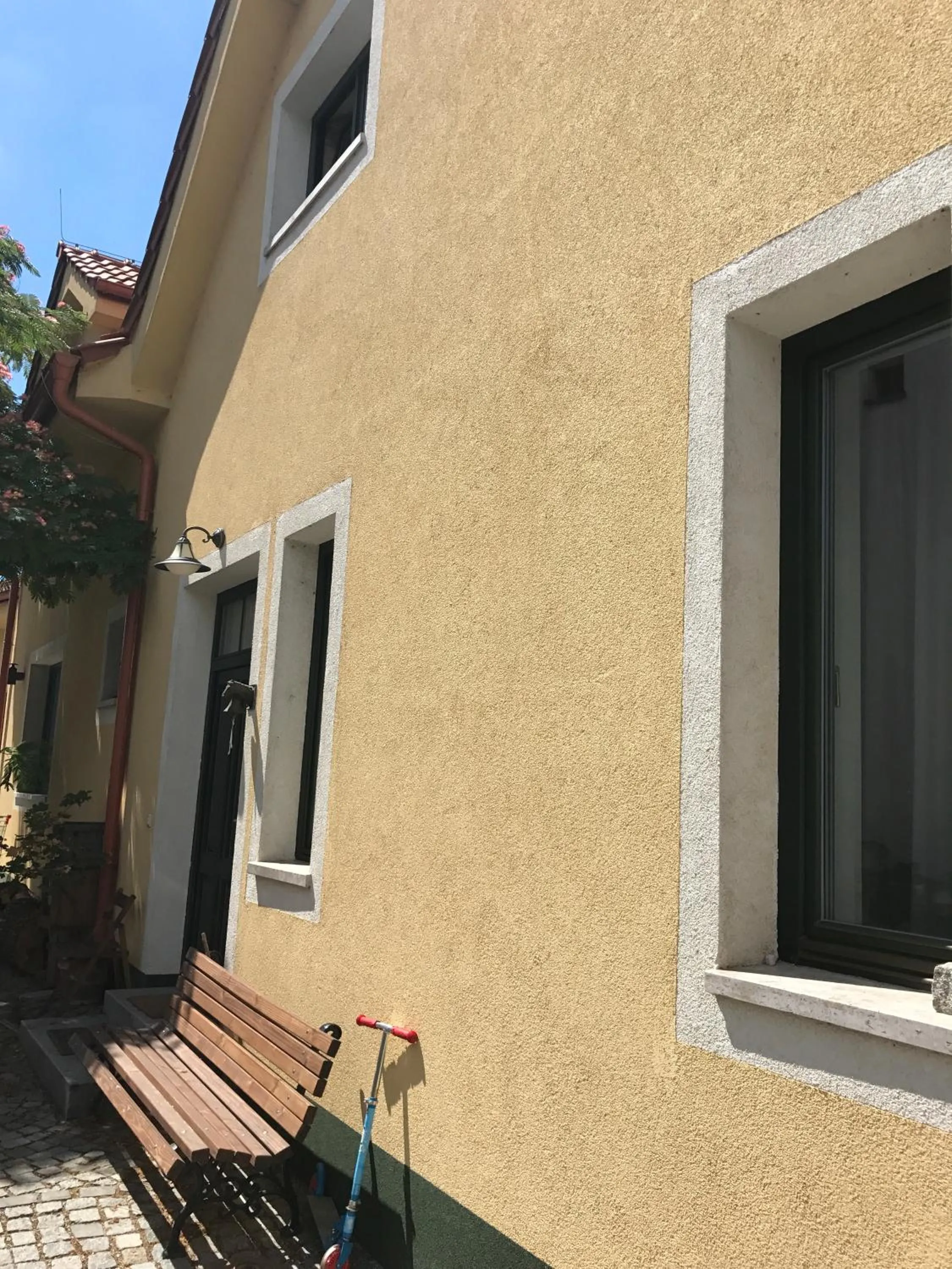 Property building in Ubytovanie u martina