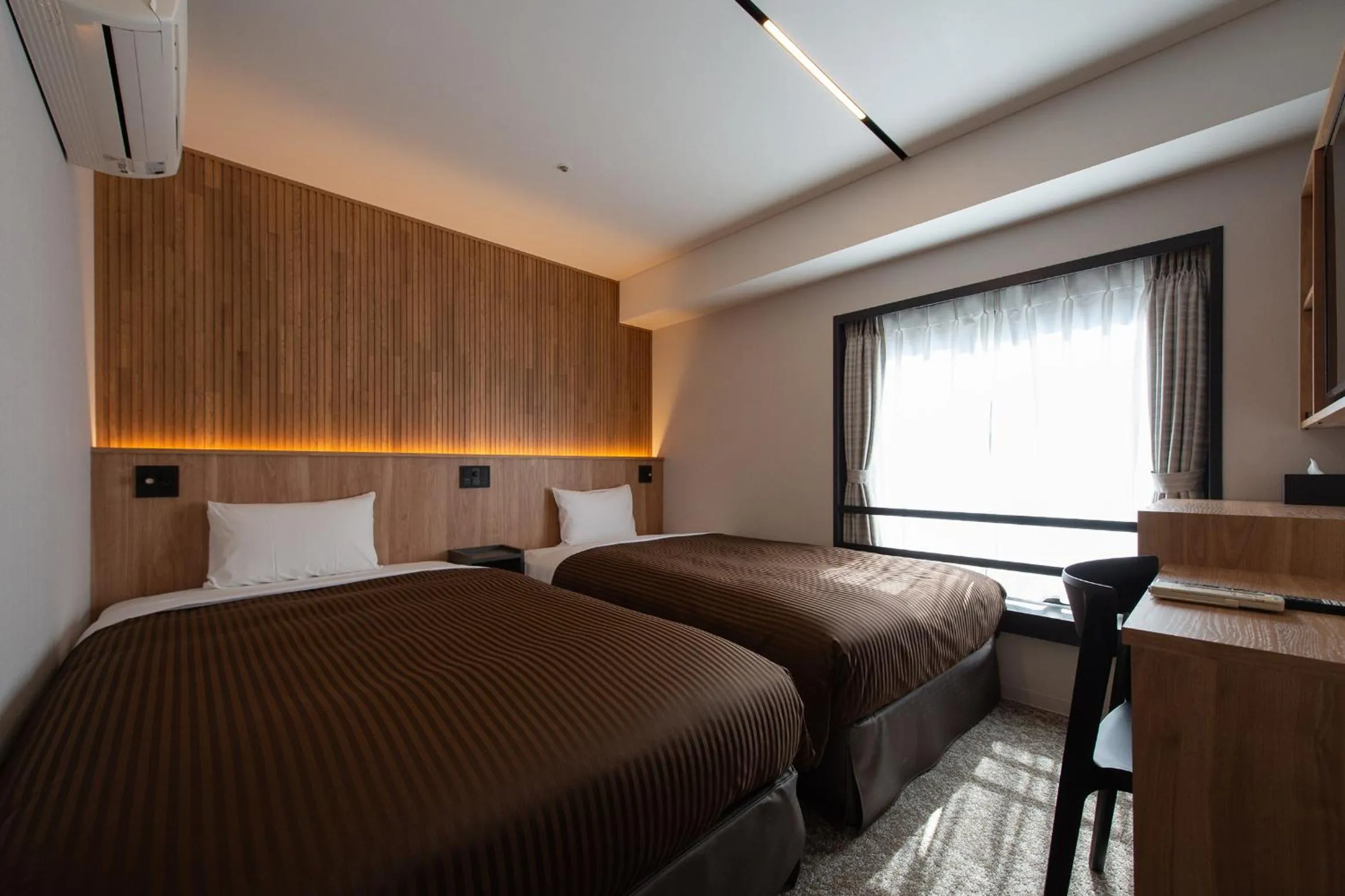 Photo of the whole room, Bed in Belmont Hotel