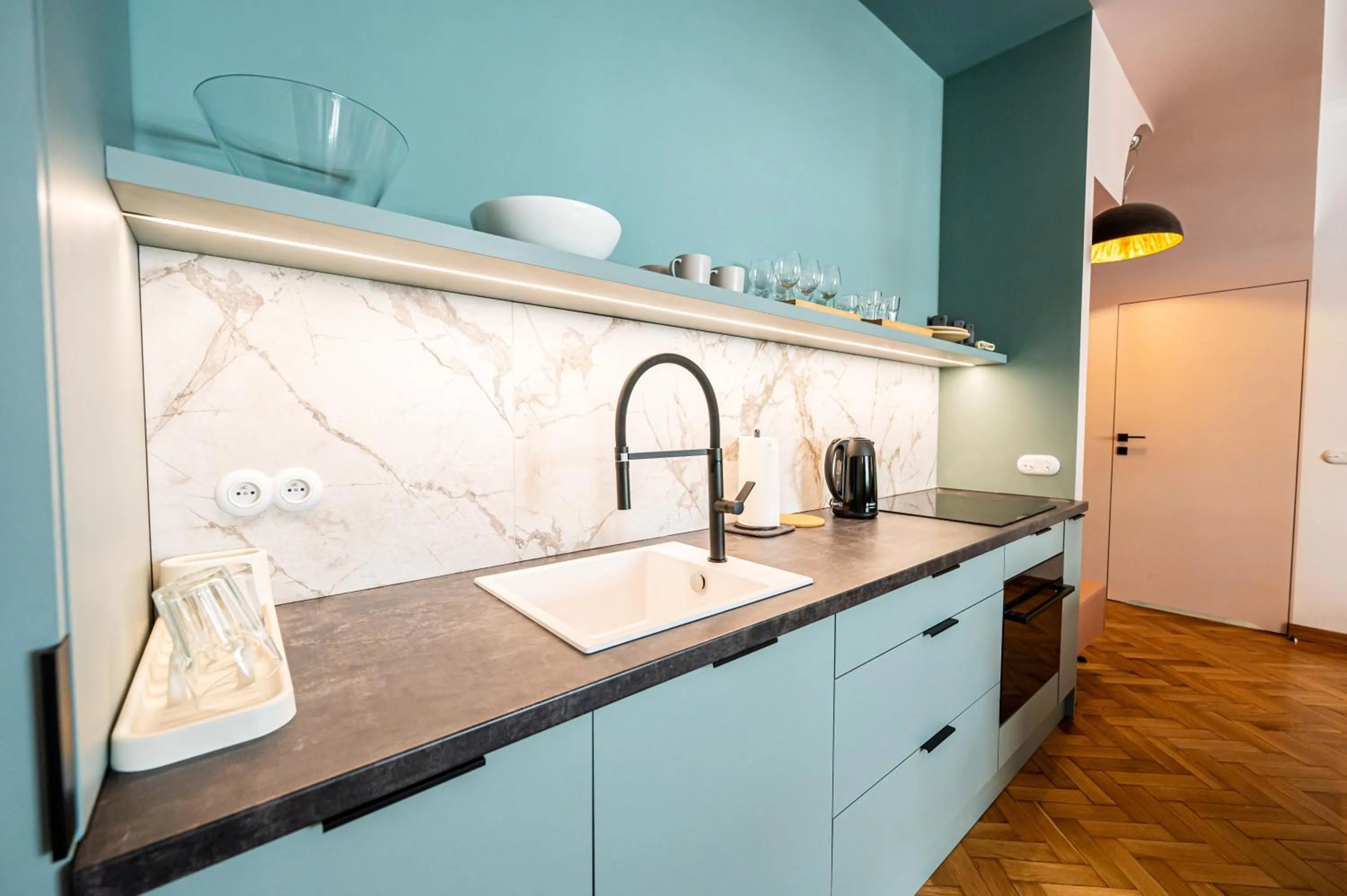 Kitchen or kitchenette in Trip Apartments