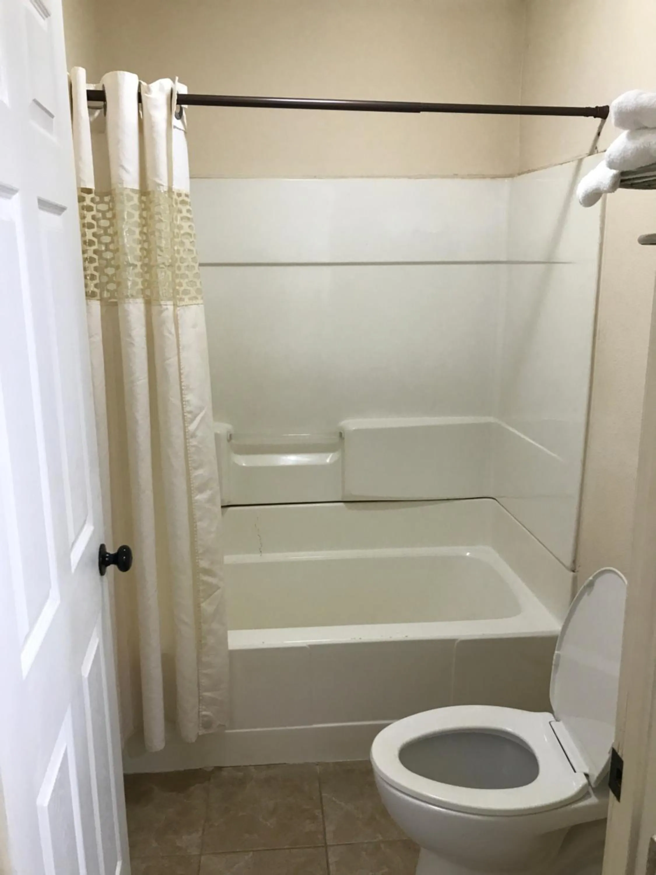 Bathroom in Travelers Inn Motel