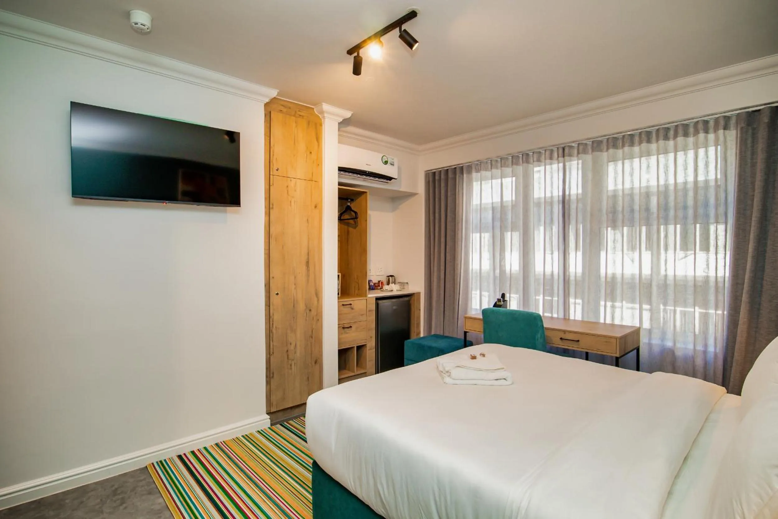 TV and multimedia, Bed in 9 On Barrack