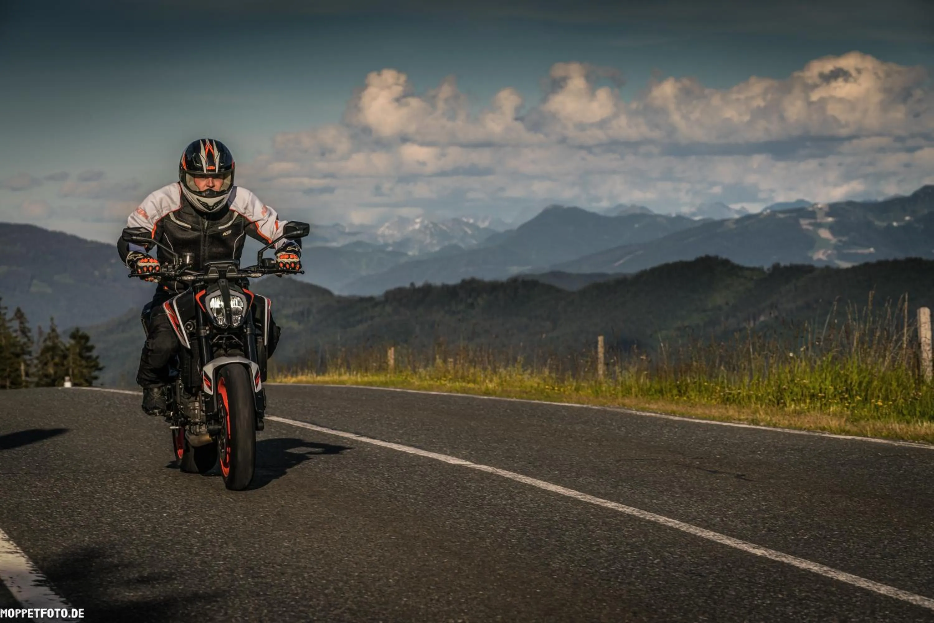 Natural landscape in Hotel-Restaurant Bike&Snow Lederer