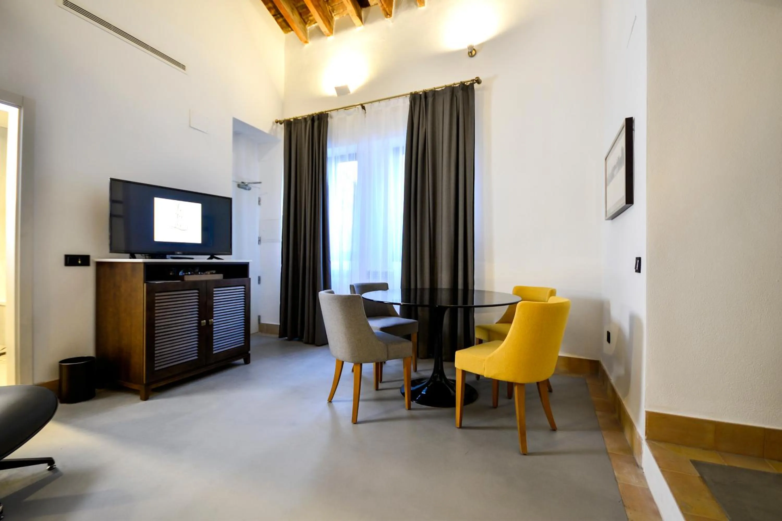 Living room in Legado Alcazar Hotel