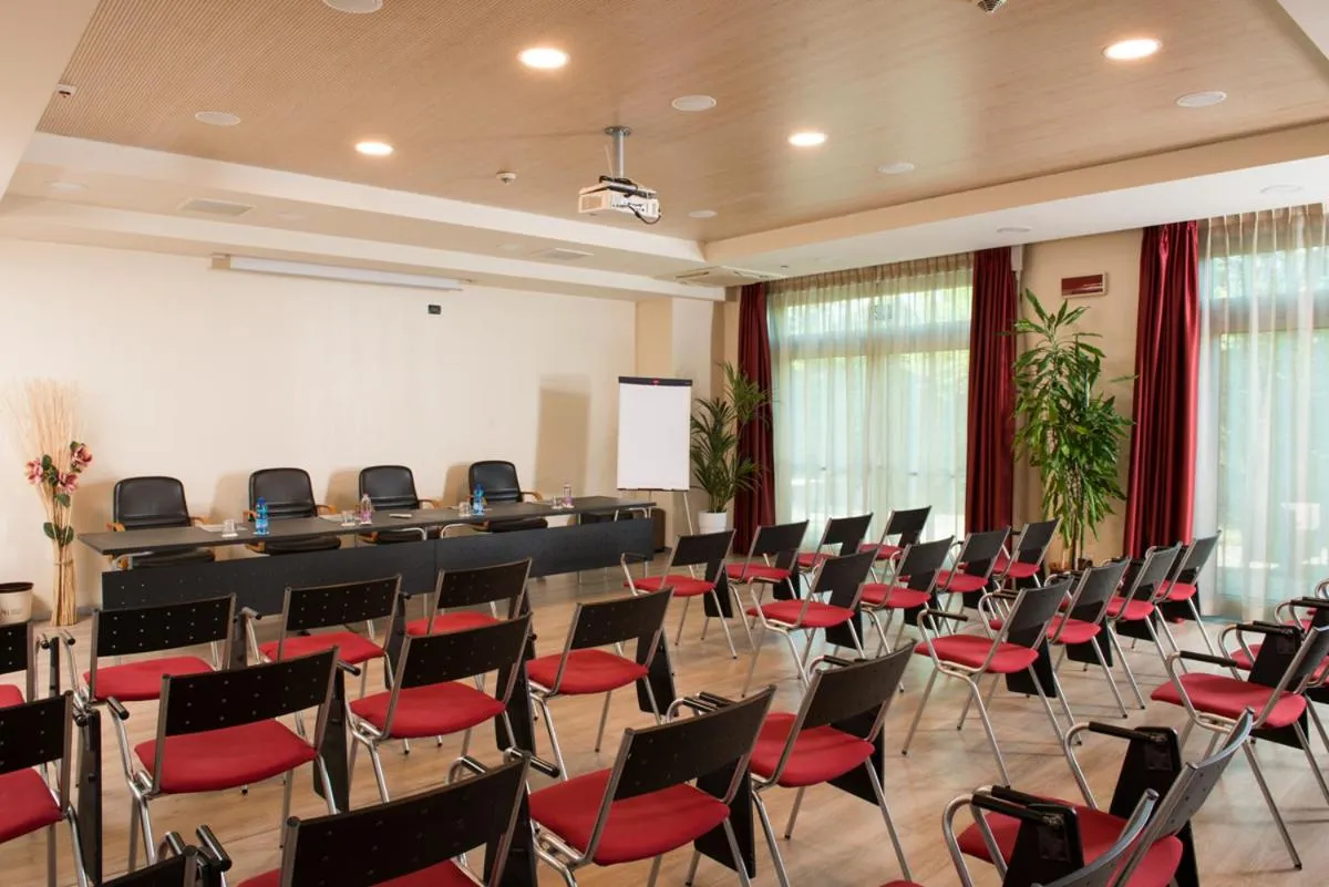 Meeting/conference room in Hotel Kristal 3 Stelle Superior