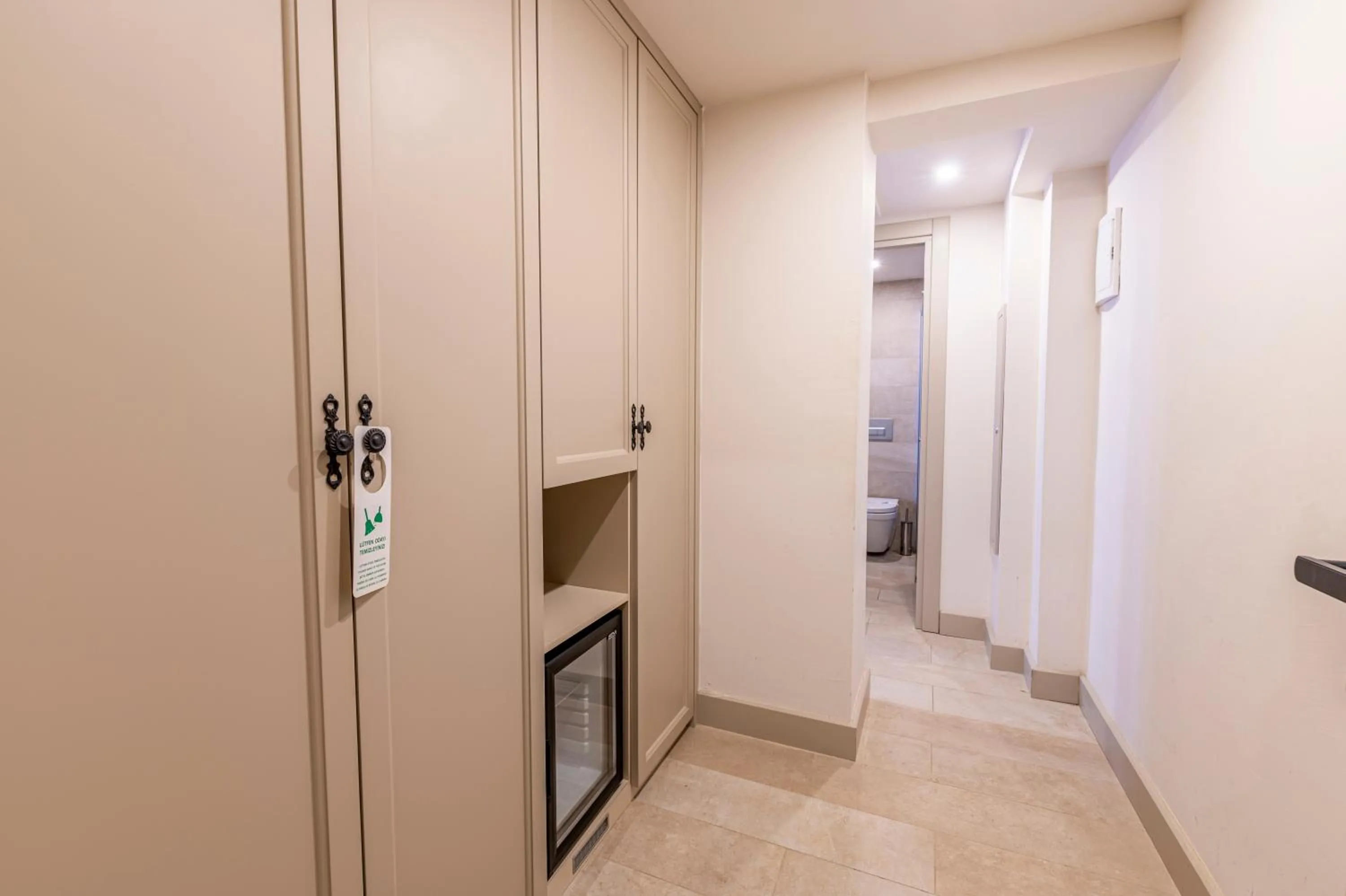 oven in Elista Hotel & Spa