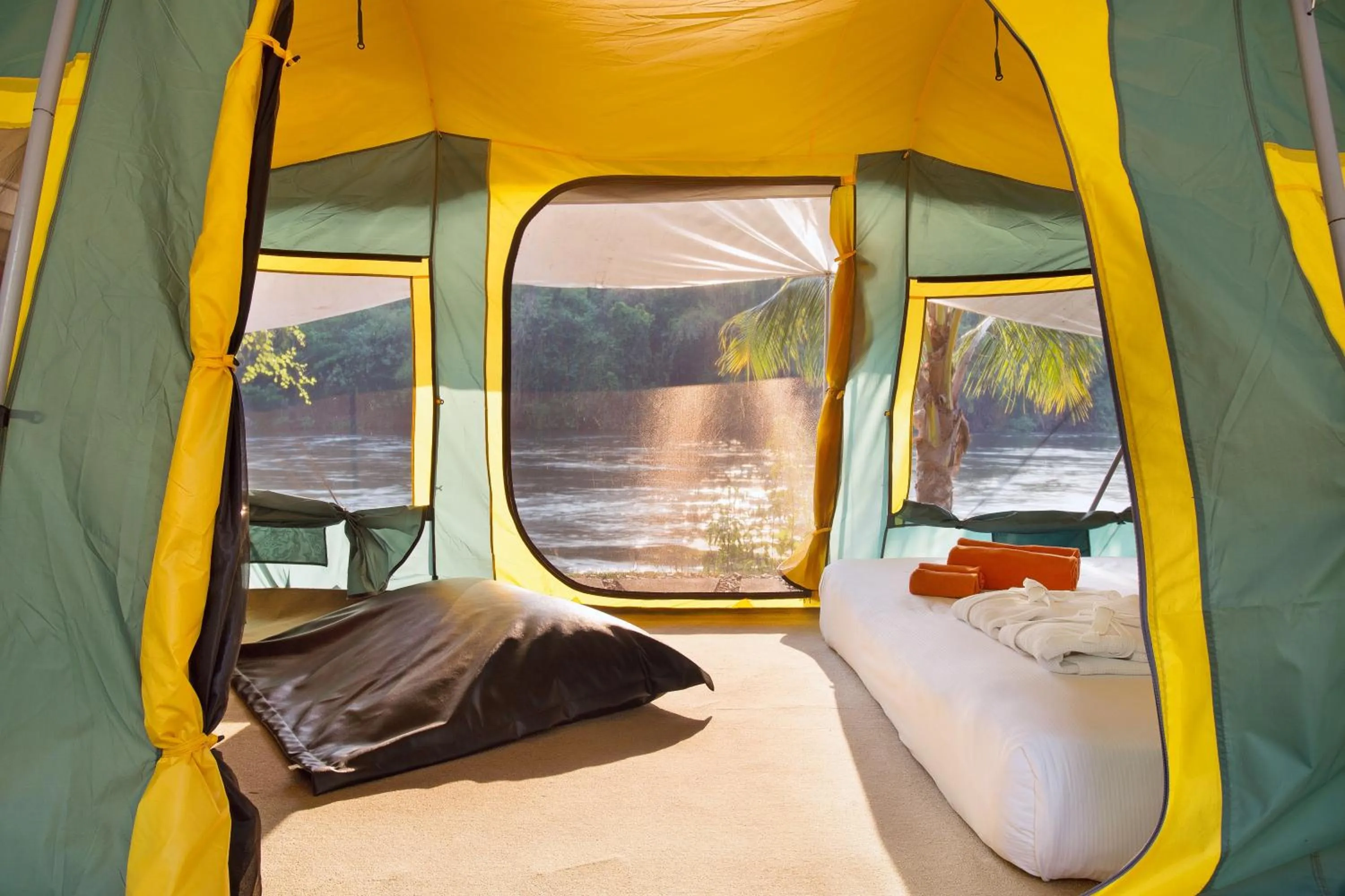 Bedroom, Bed in Mida Resort Kanchanaburi - SHA PLUS