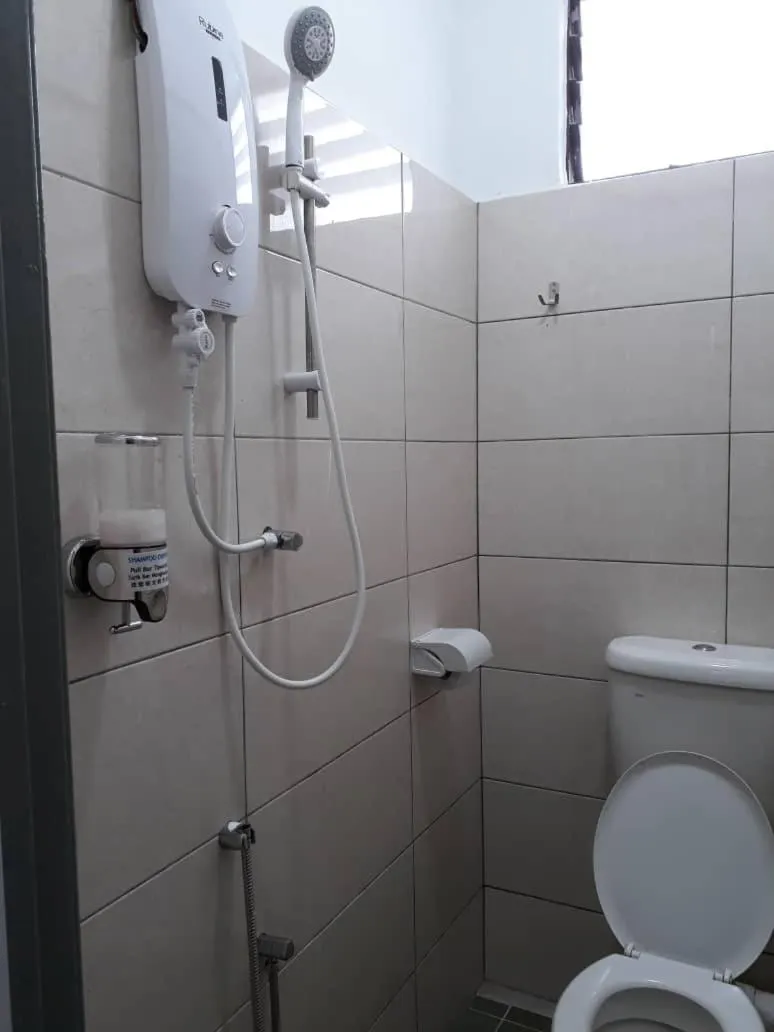 Bathroom in Max Ferringhi Hotel