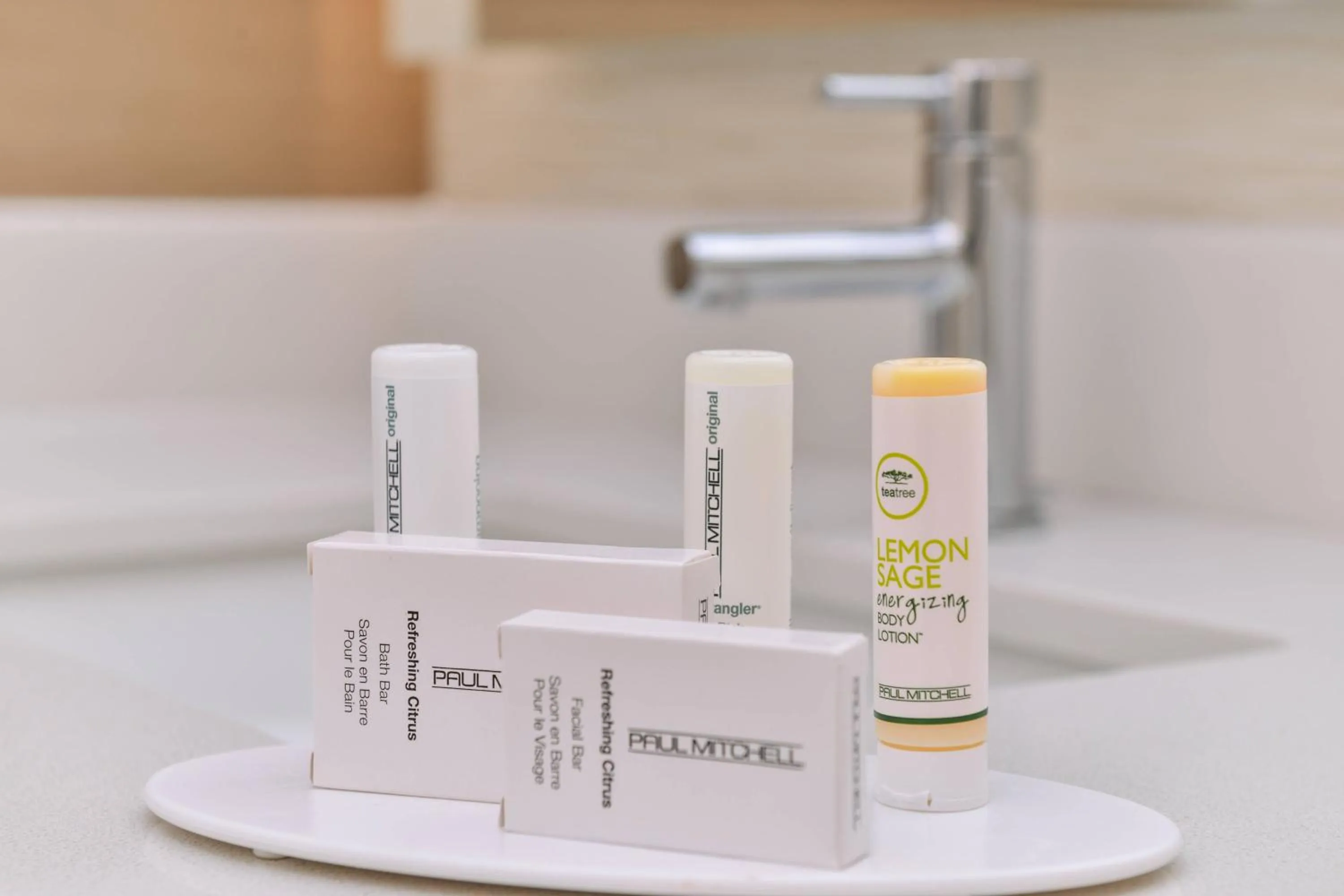 Bathroom in Fairfield Inn & Suites by Marriott Coralville