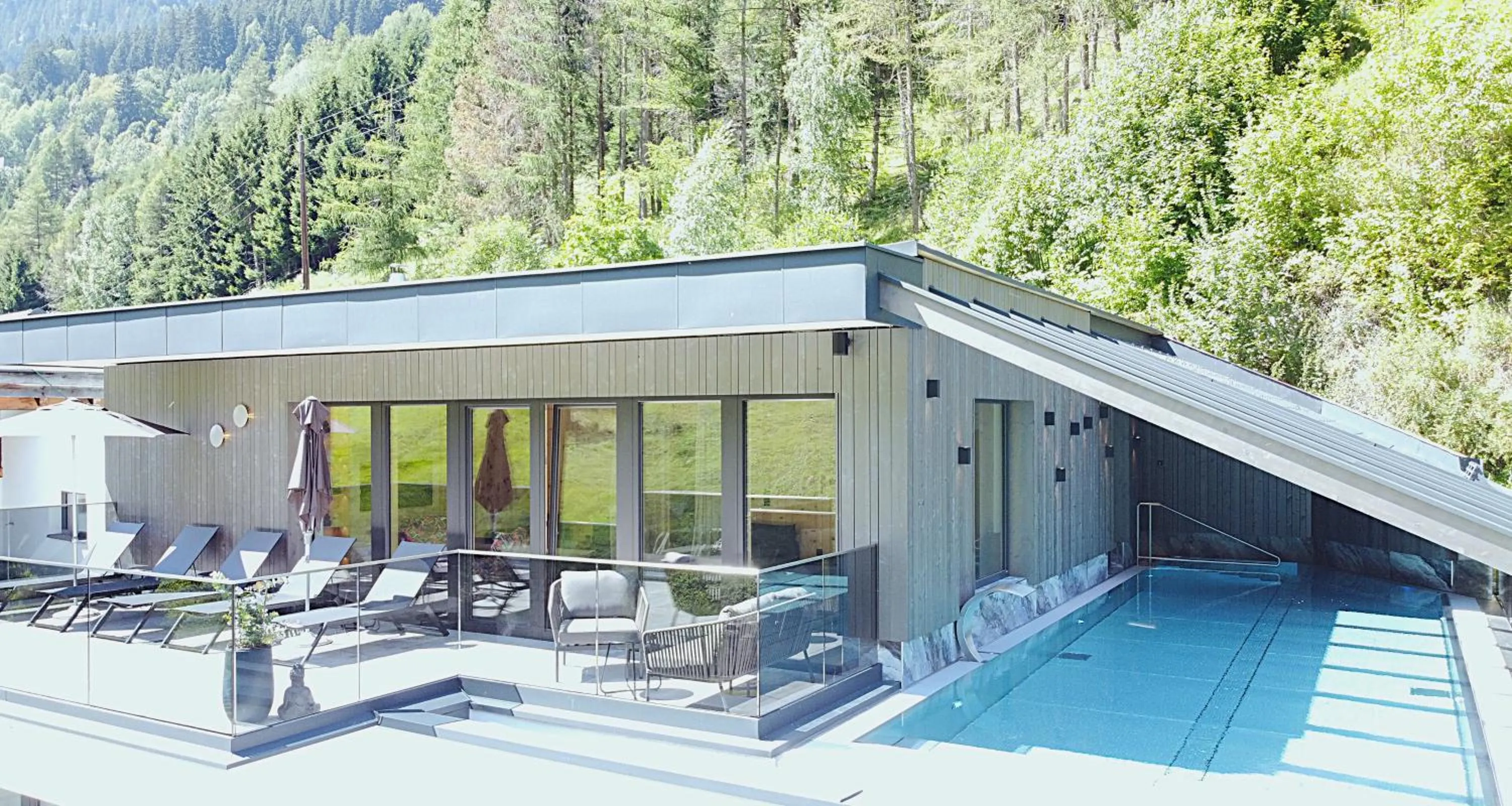 Mountain view in Hotel Höllroah