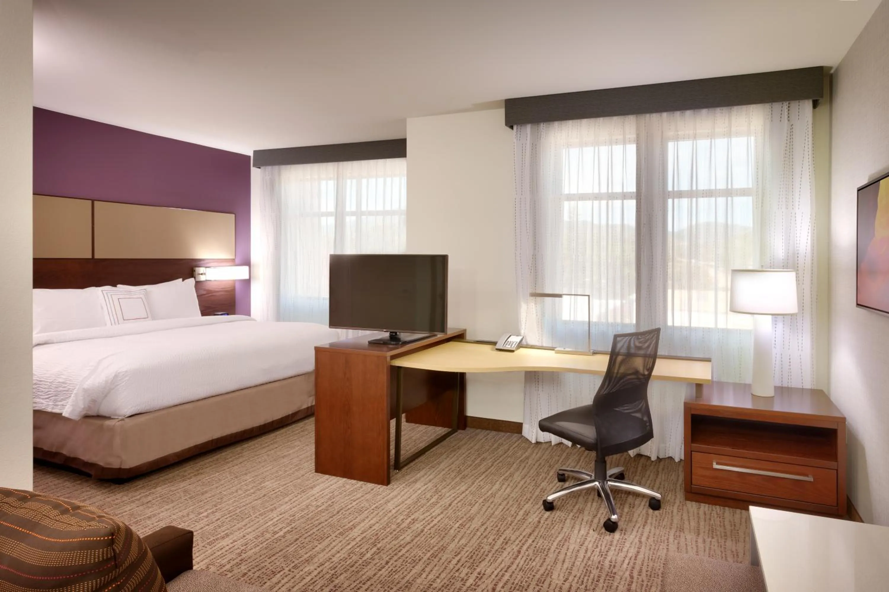 Bedroom, Bed in Residence Inn by Marriott Flagstaff