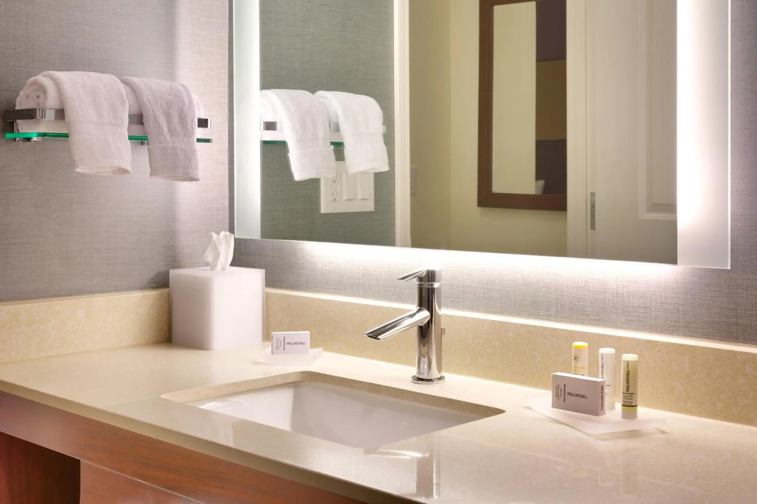 Studio King Room with Non-Private Sofa Bed - Hearing Accessible in Residence Inn by Marriott Flagstaff Studio King Room with Non-Private Sofa Bed - Hearing Accessible in Residence Inn by Marriott Flagstaff