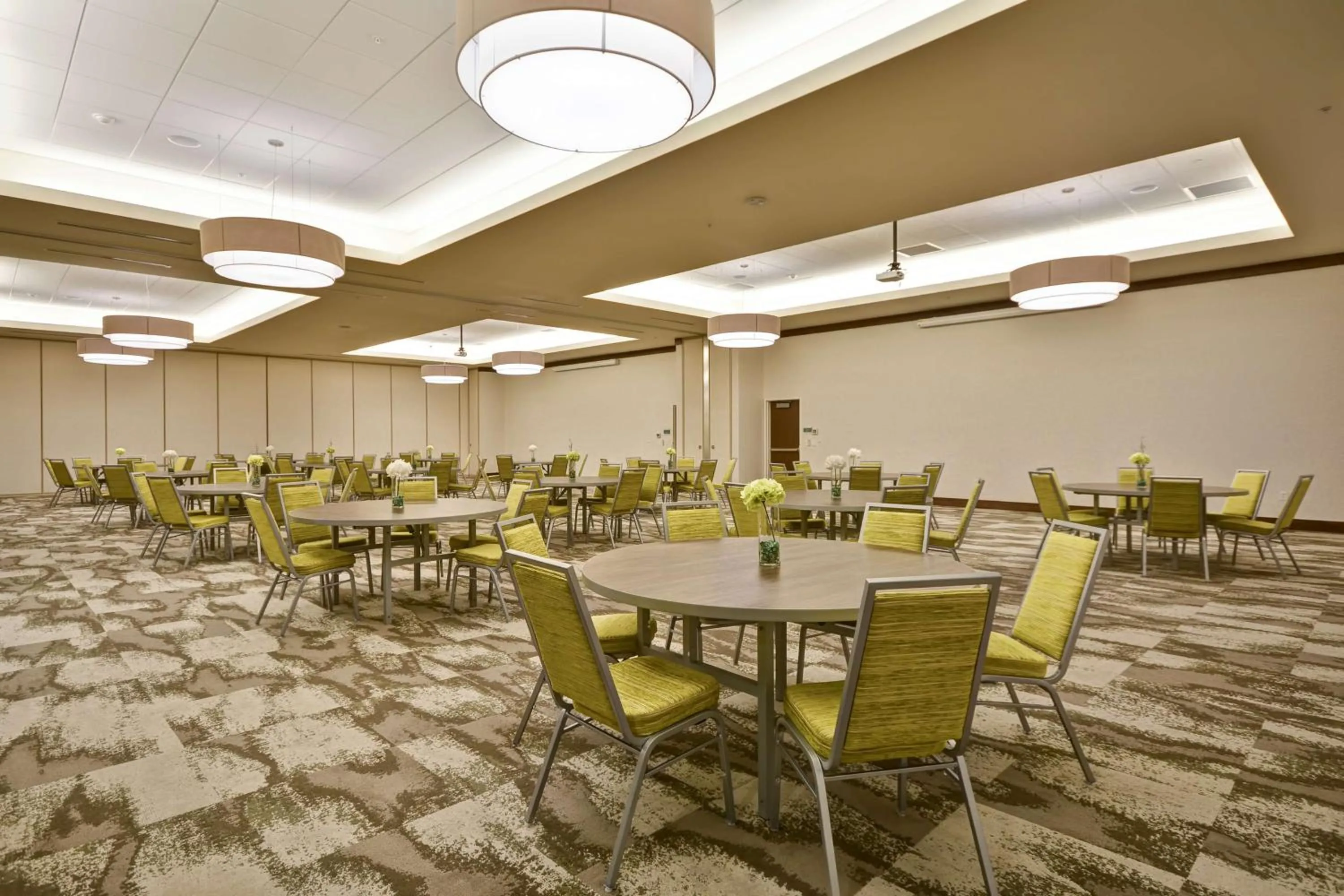 Meeting/conference room in Home2 Suites by Hilton Dallas Downtown at Baylor Scott & White