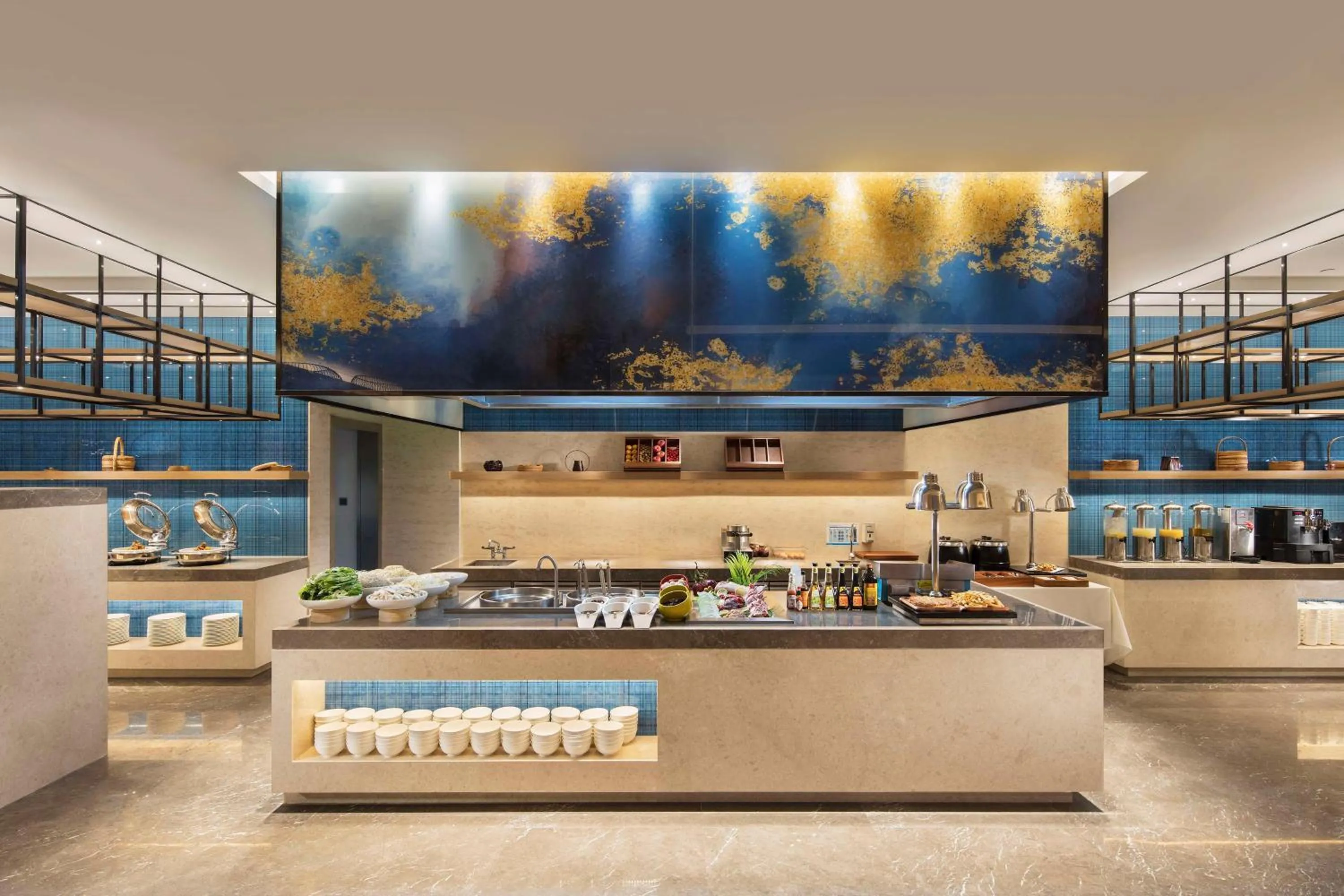 Restaurant/places to eat in Hilton Garden Inn Hangzhou Lu'Niao