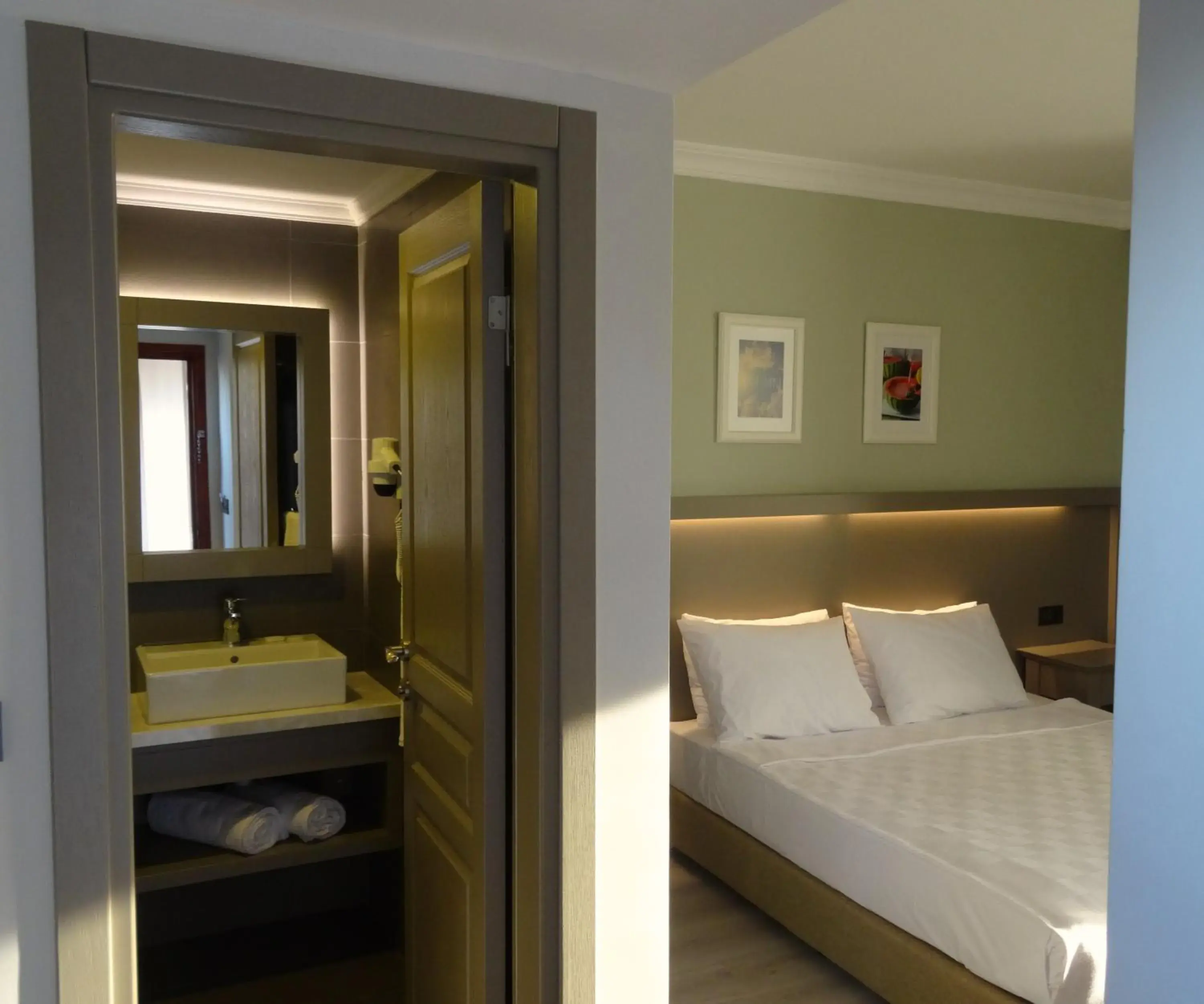 Standard Double or Twin Room in Pine Valley Hotel Oludeniz Standard Double or Twin Room in Pine Valley Hotel Oludeniz