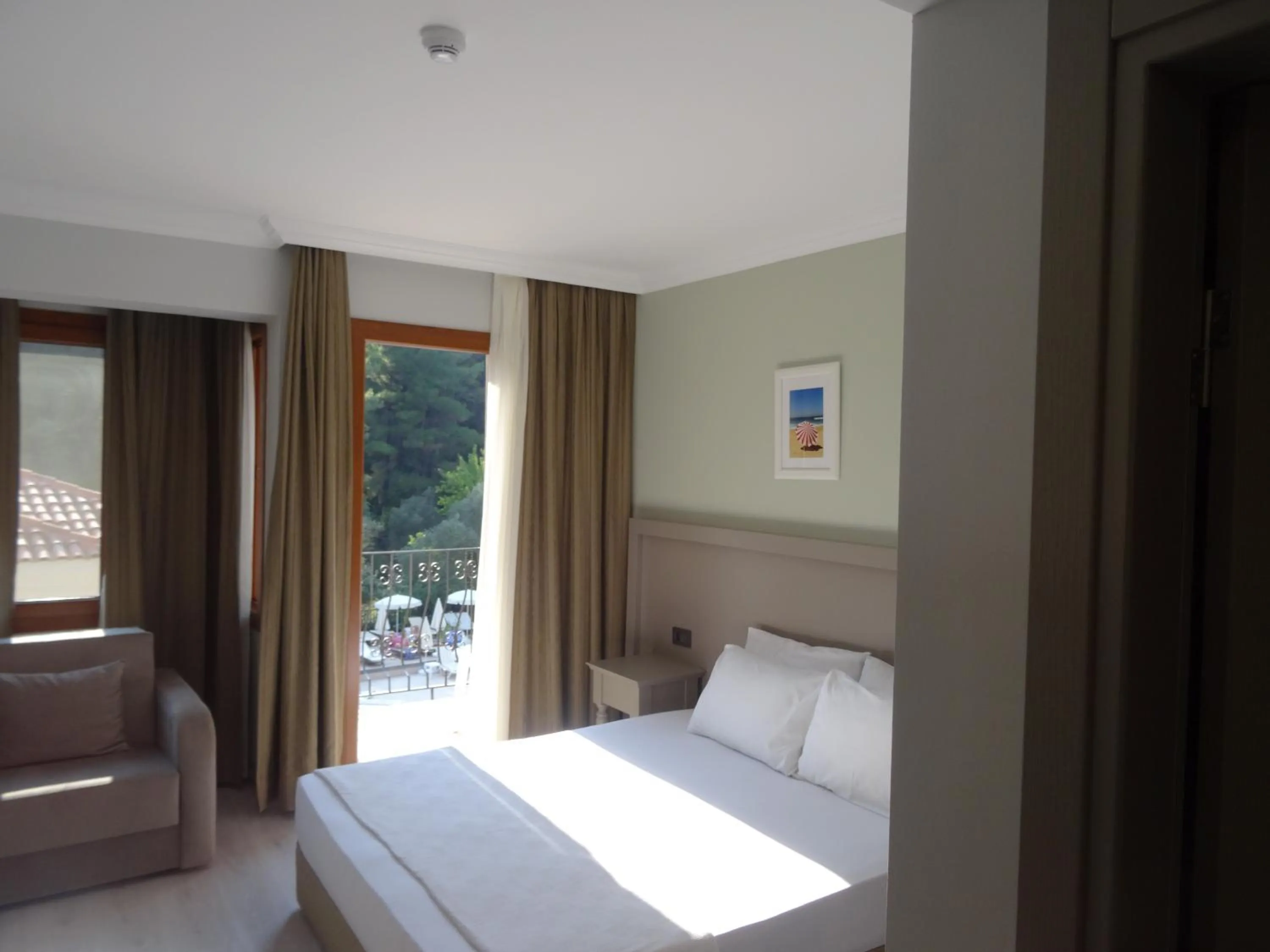 Bed in Pine Valley Hotel Oludeniz
