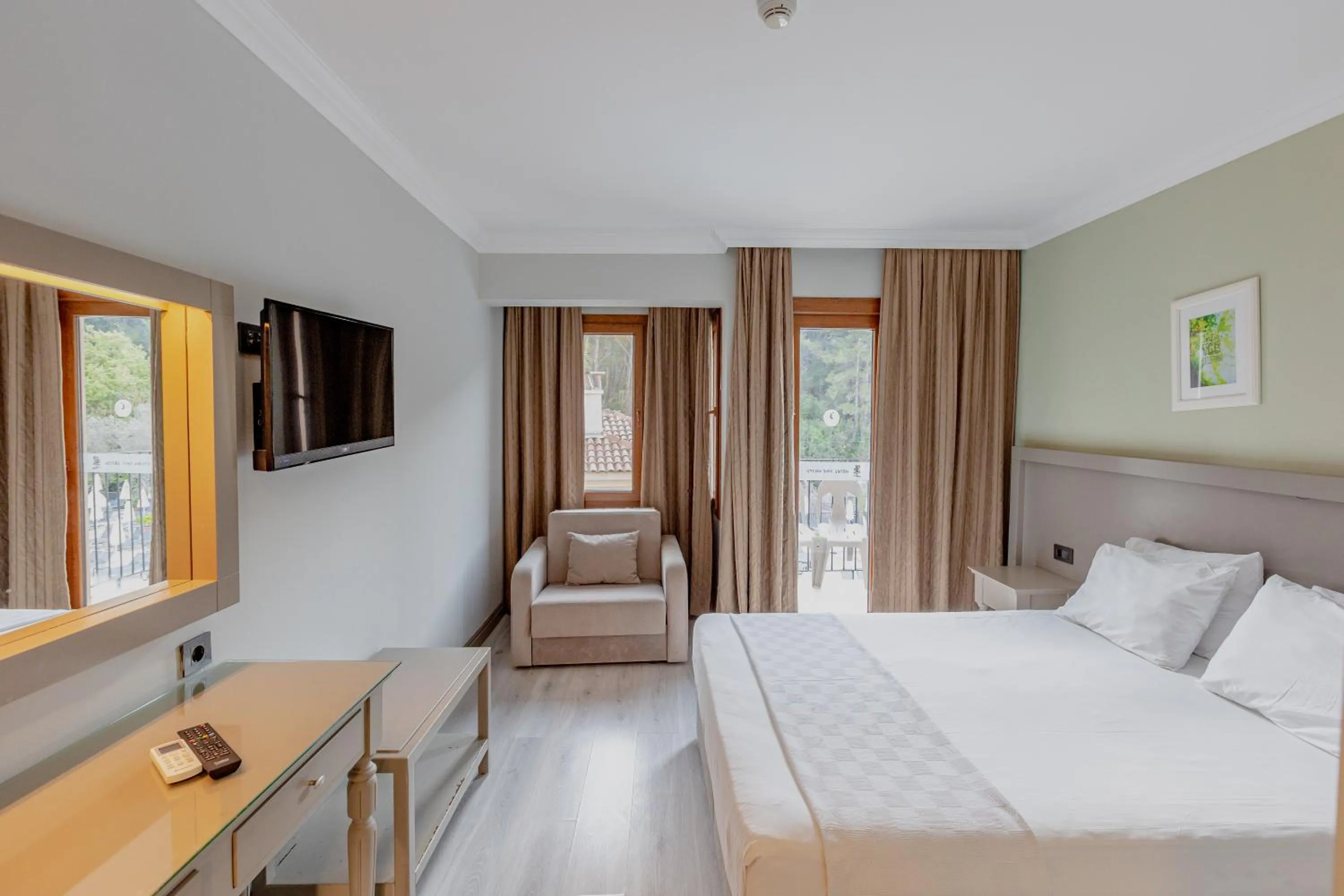 Bed in Pine Valley Hotel Oludeniz