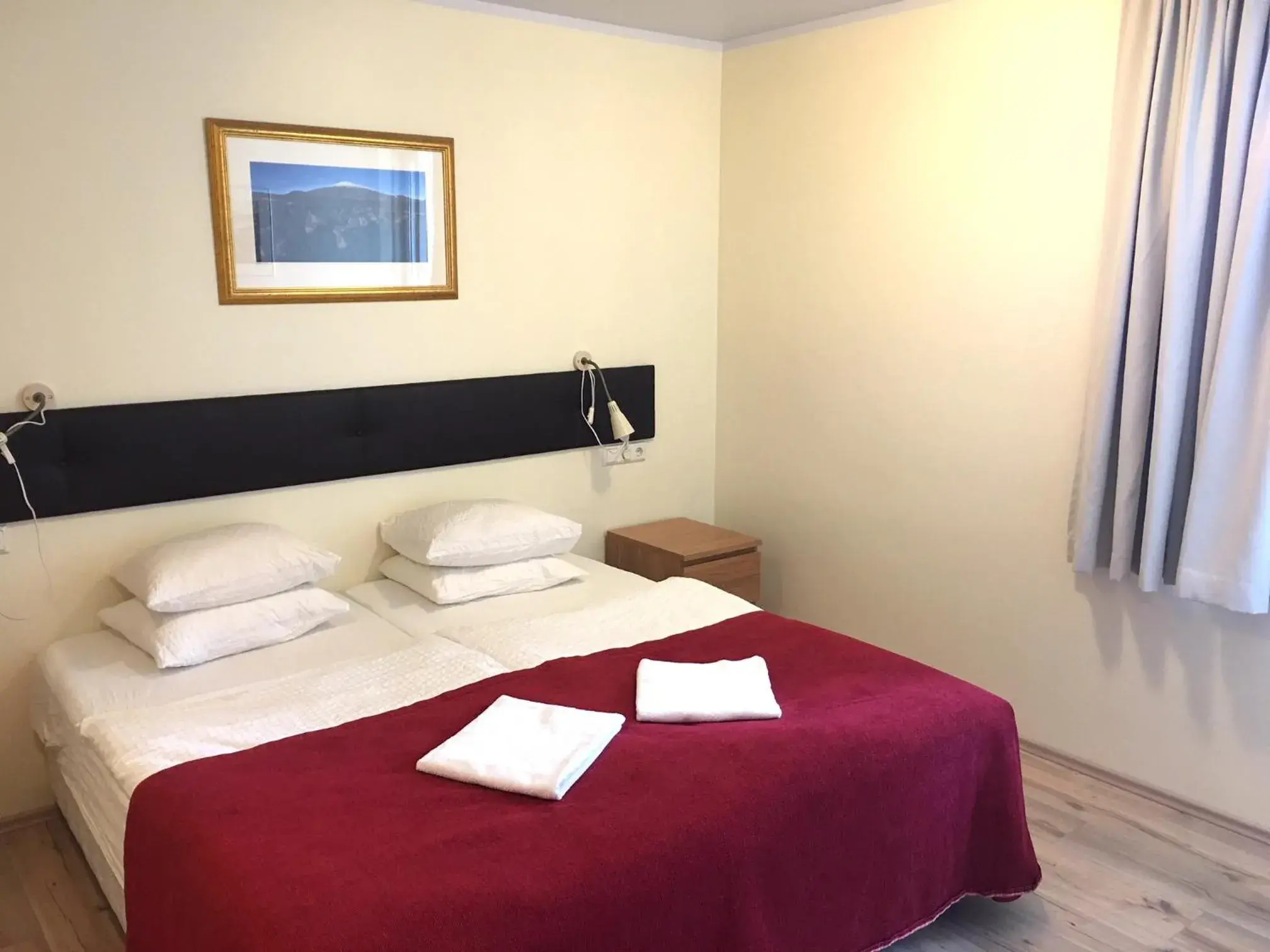 Superior Studio with Kitchenette in Downtown Reykjavík Apartments Superior Studio with Kitchenette in Downtown Reykjavík Apartments