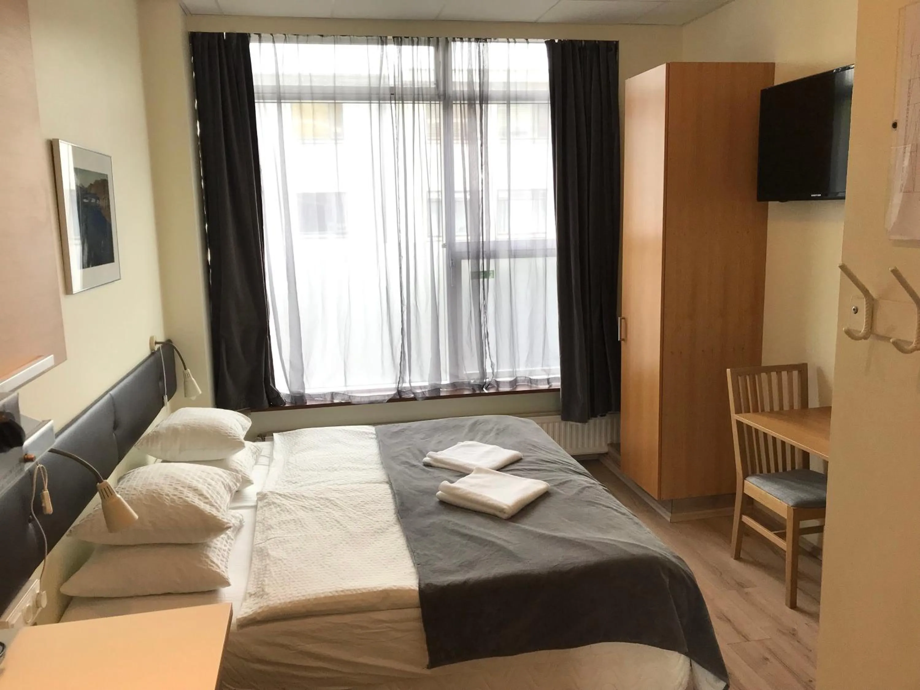 Bed in Downtown Reykjavík Apartments