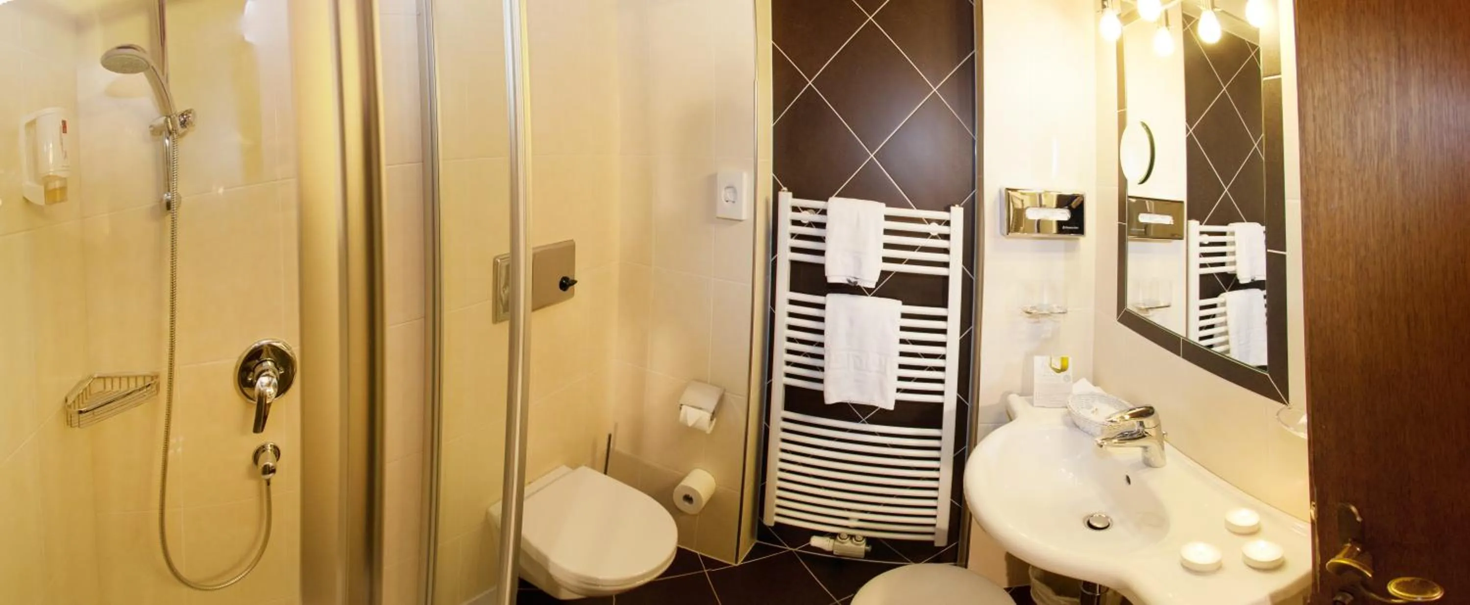 Bathroom in Hotel Elisabeth