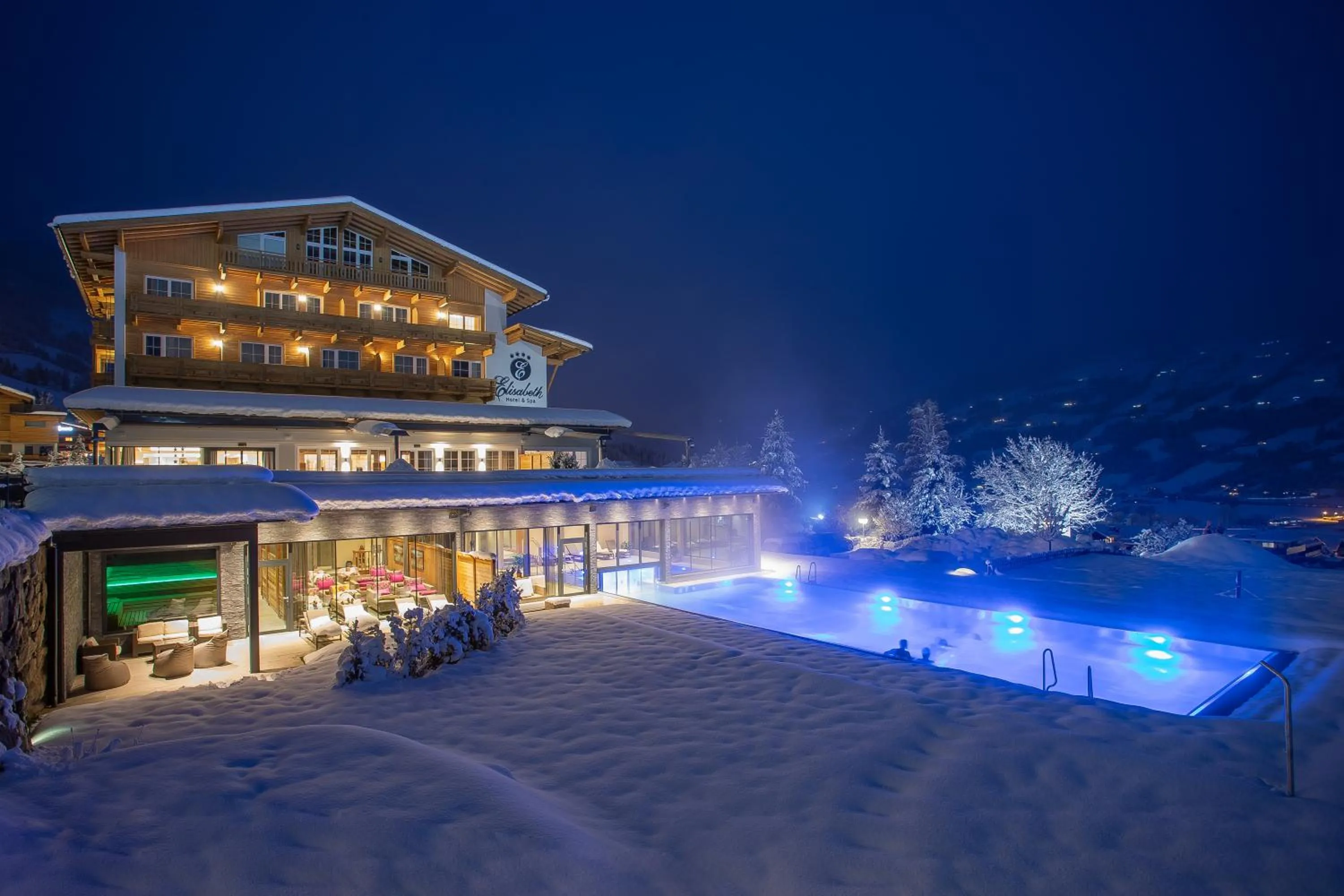 Property building in Hotel Elisabeth