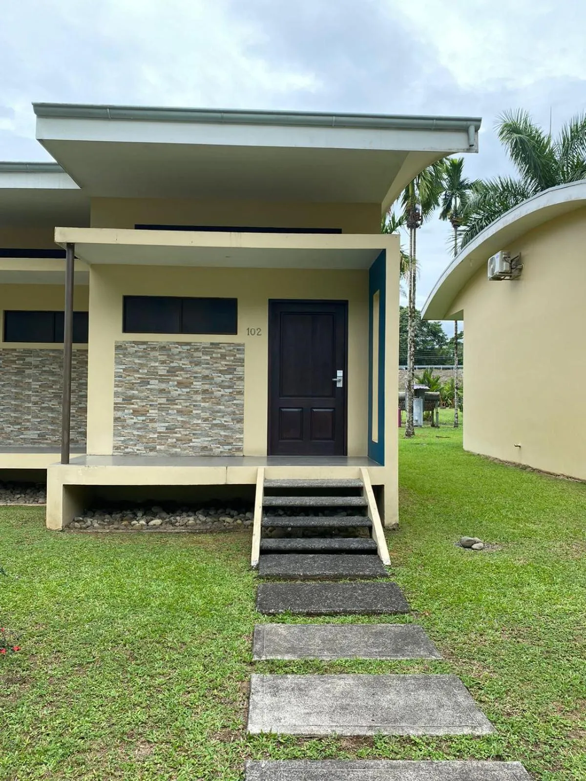 Property building in Hotel Los Rios