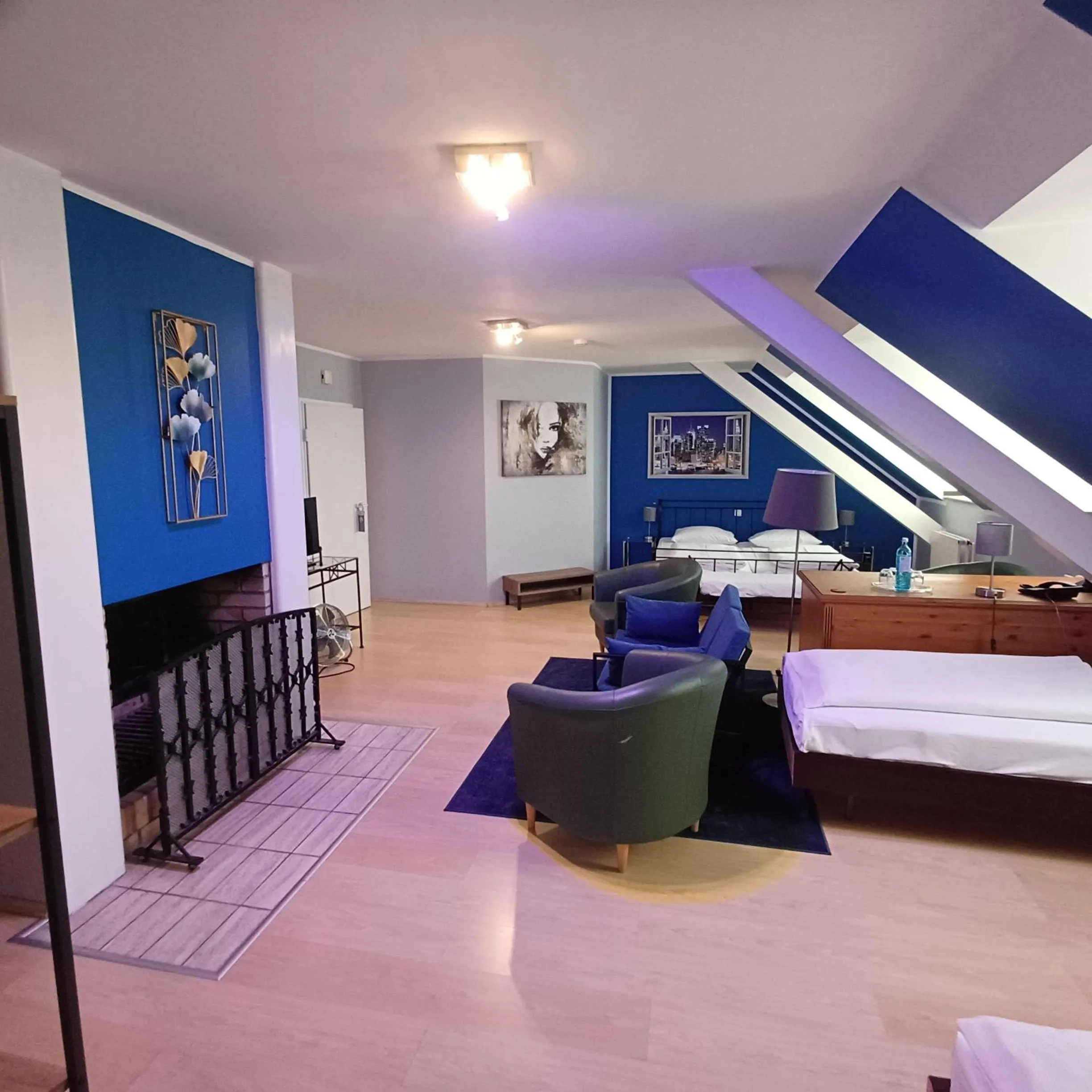 Photo of the whole room, Bed in TRIP INN PostHotel Düren