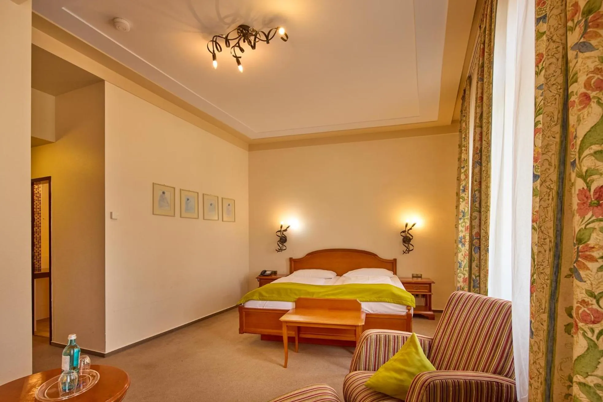 Photo of the whole room, Bed in TRIP INN PostHotel Düren