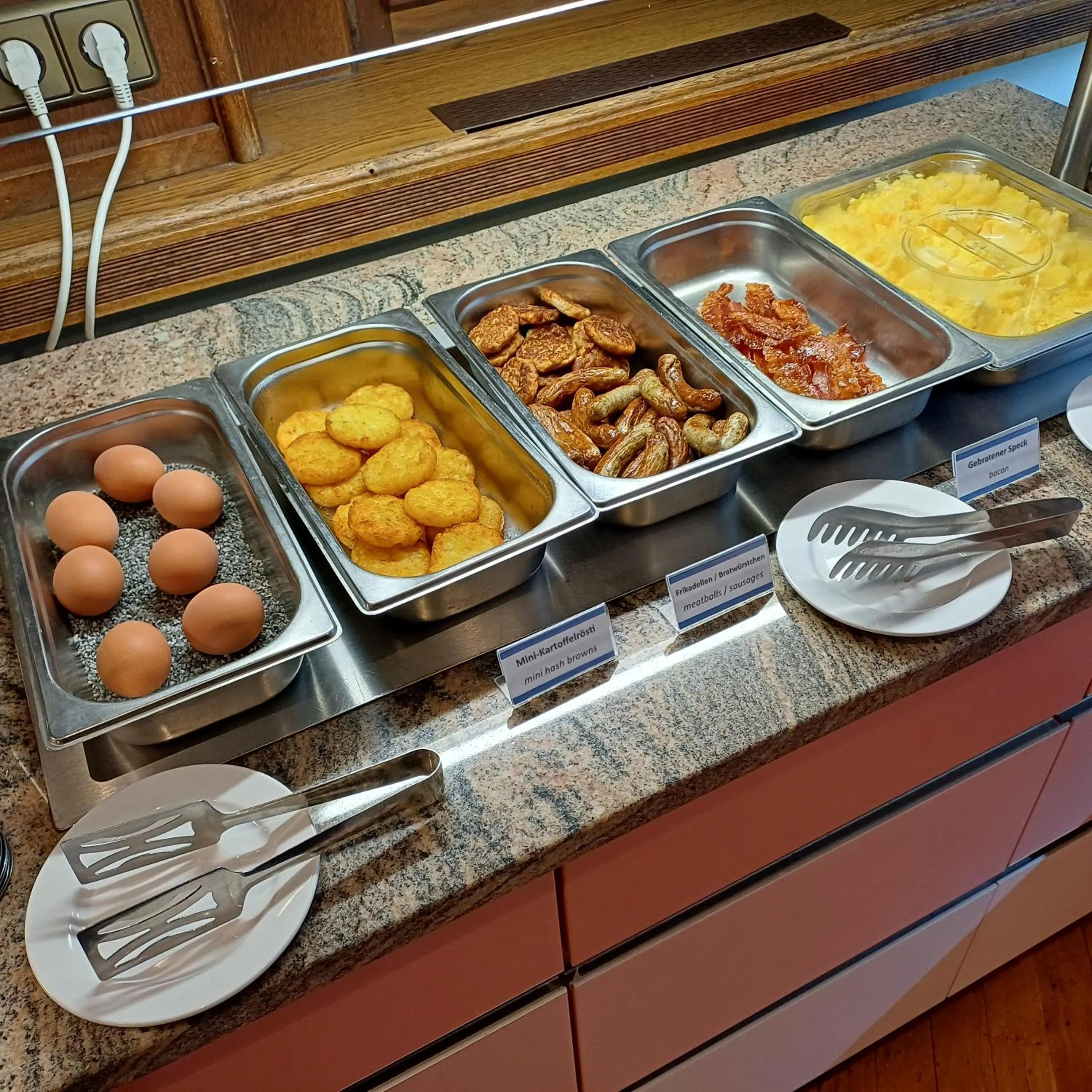 Buffet breakfast in TRIP INN PostHotel Düren