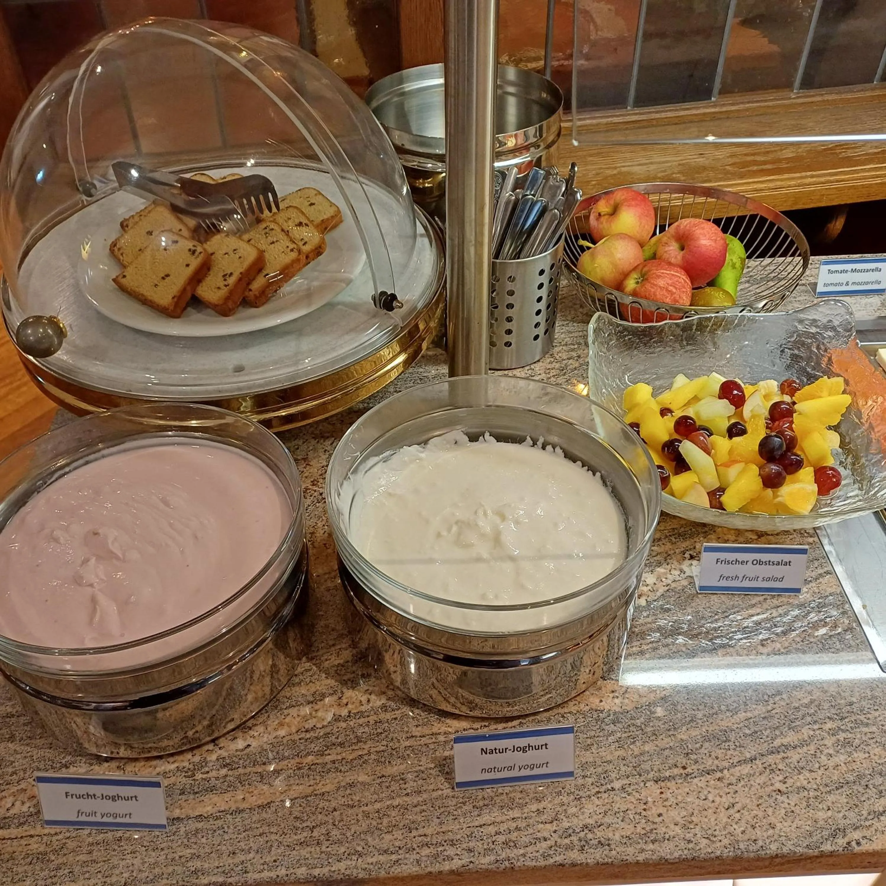 Buffet breakfast in TRIP INN PostHotel Düren