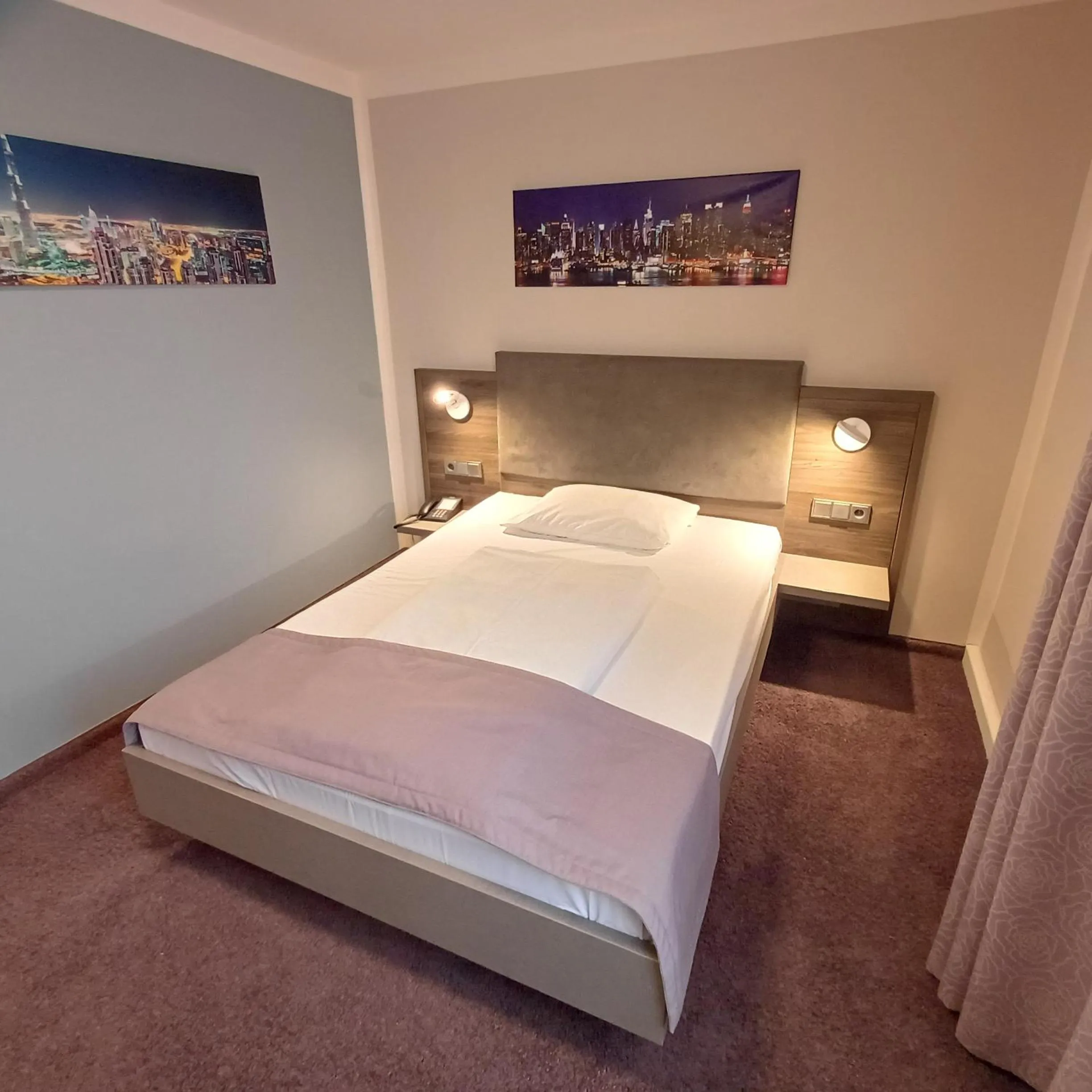 Photo of the whole room, Bed in TRIP INN PostHotel Düren