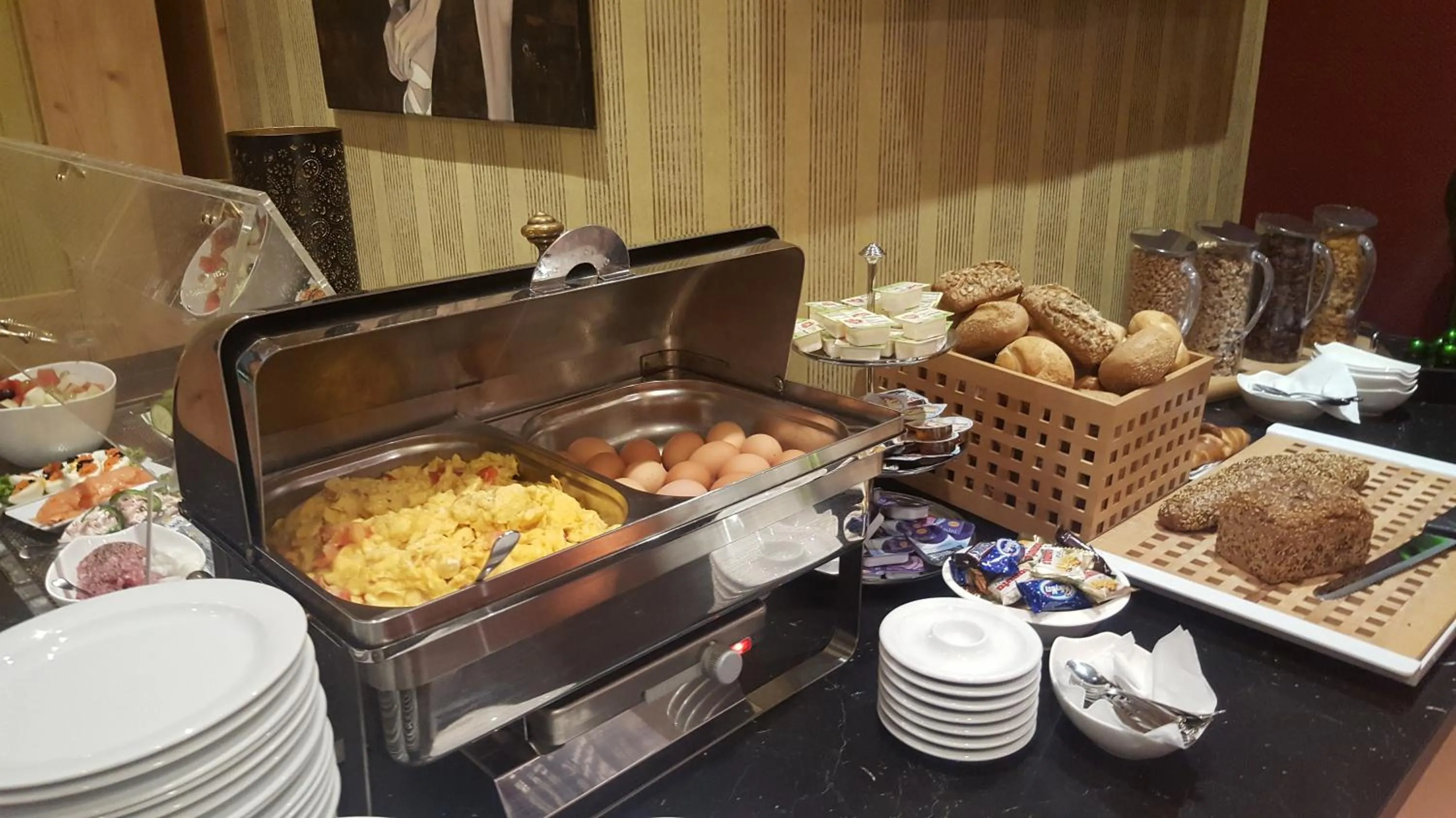 Buffet breakfast in Hotel Brinckmansdorf