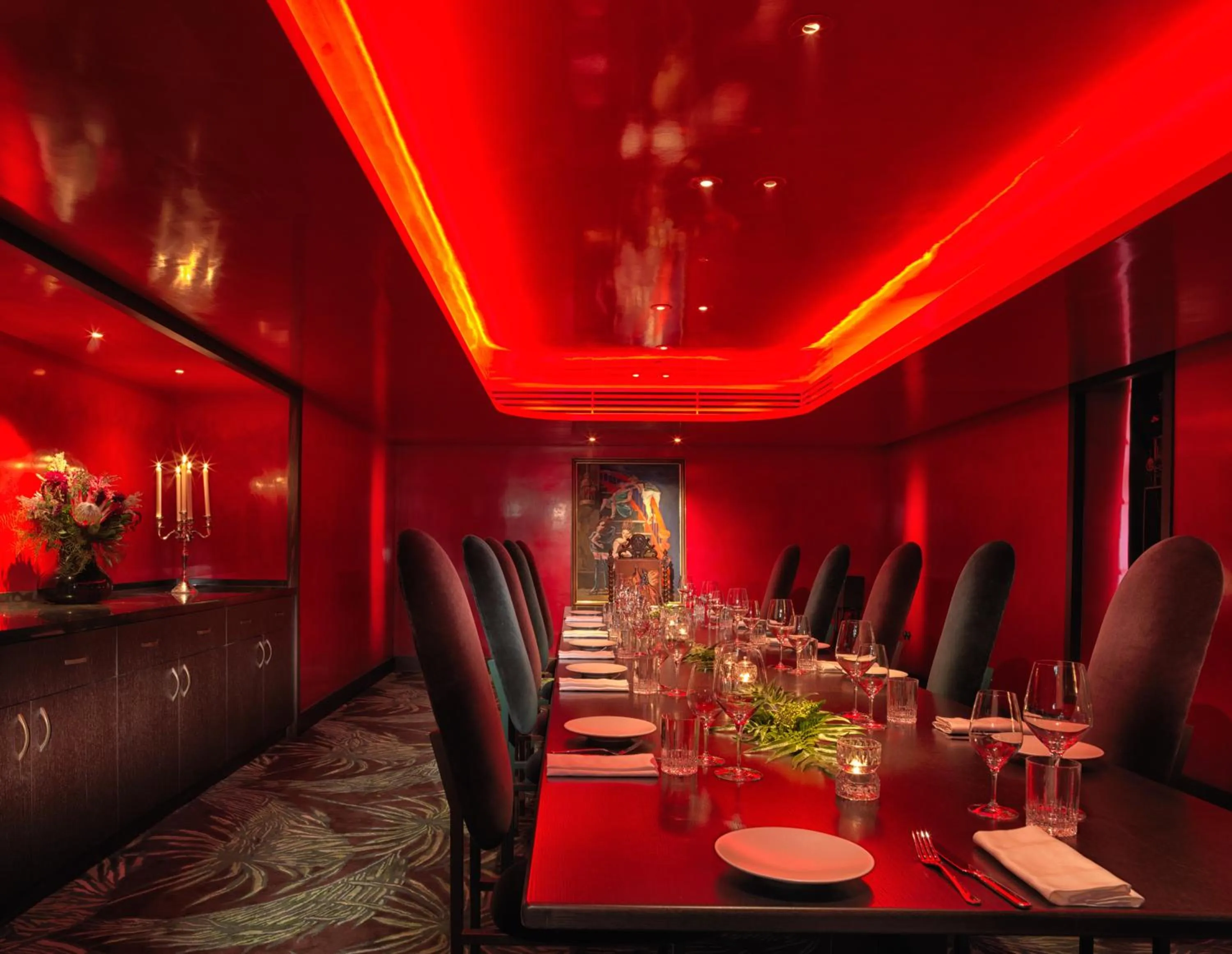 Nightclub / DJ in The Mandrake