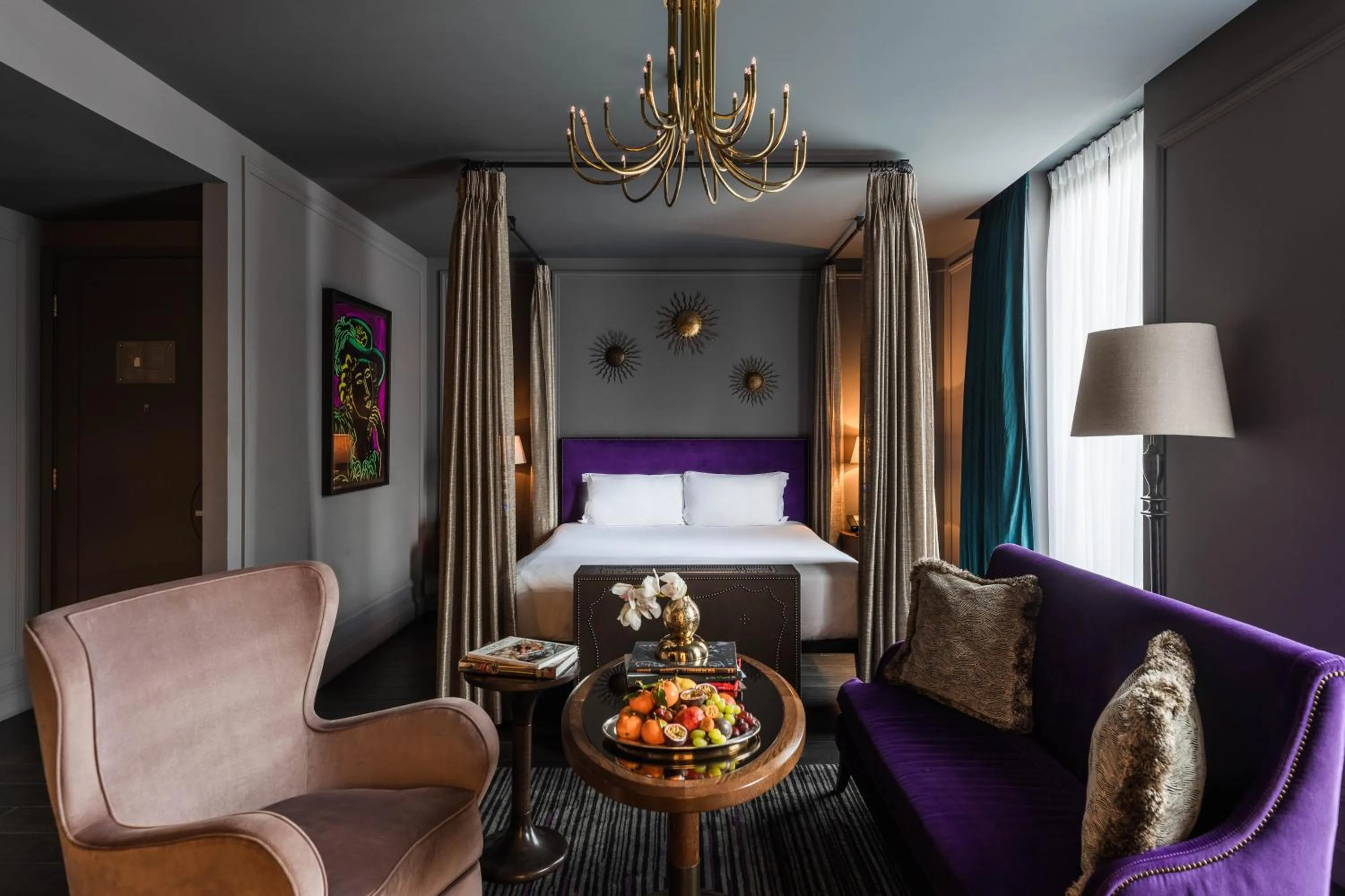 Bedroom, Bed in The Mandrake