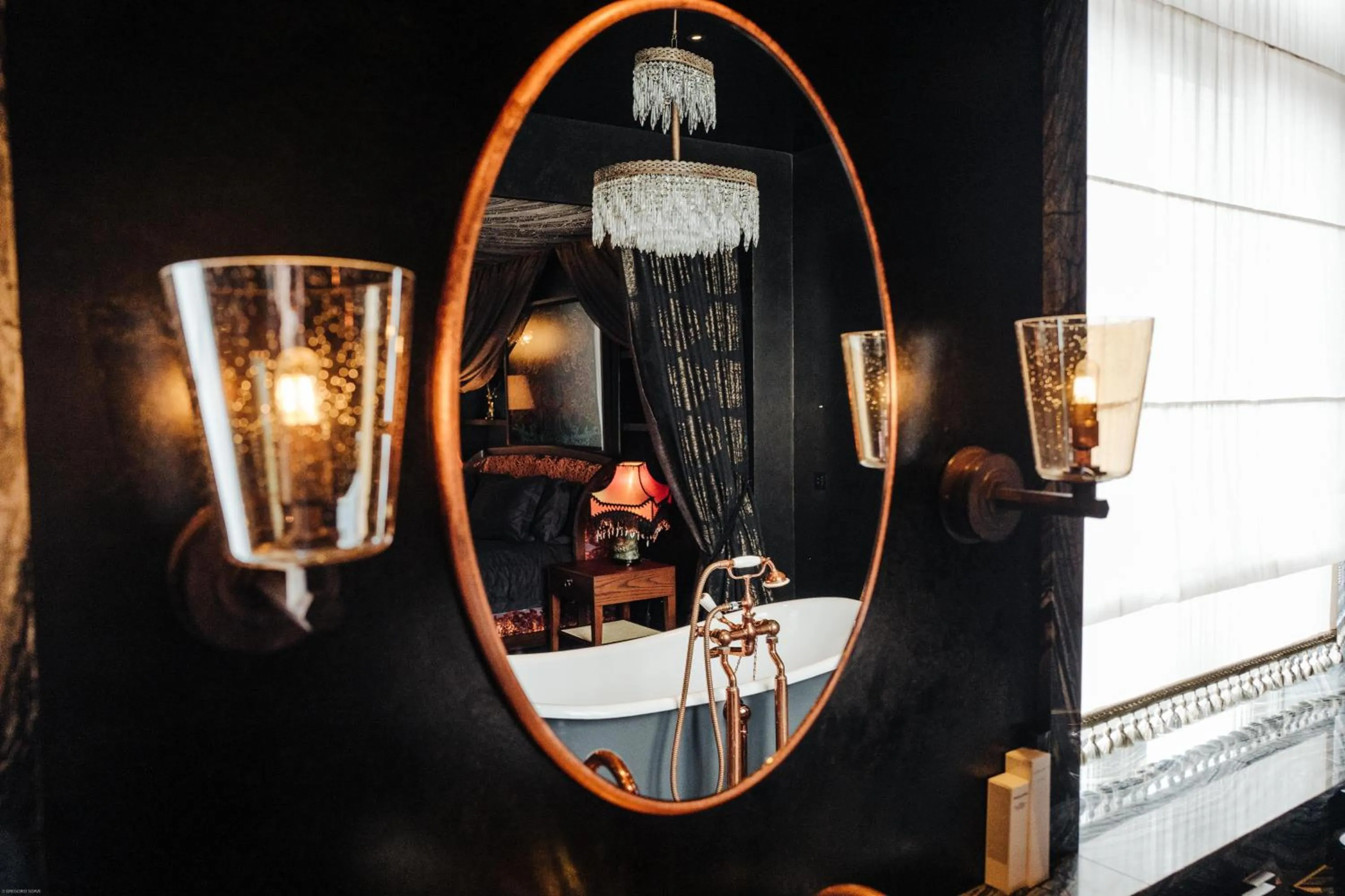 Bathroom in The Mandrake