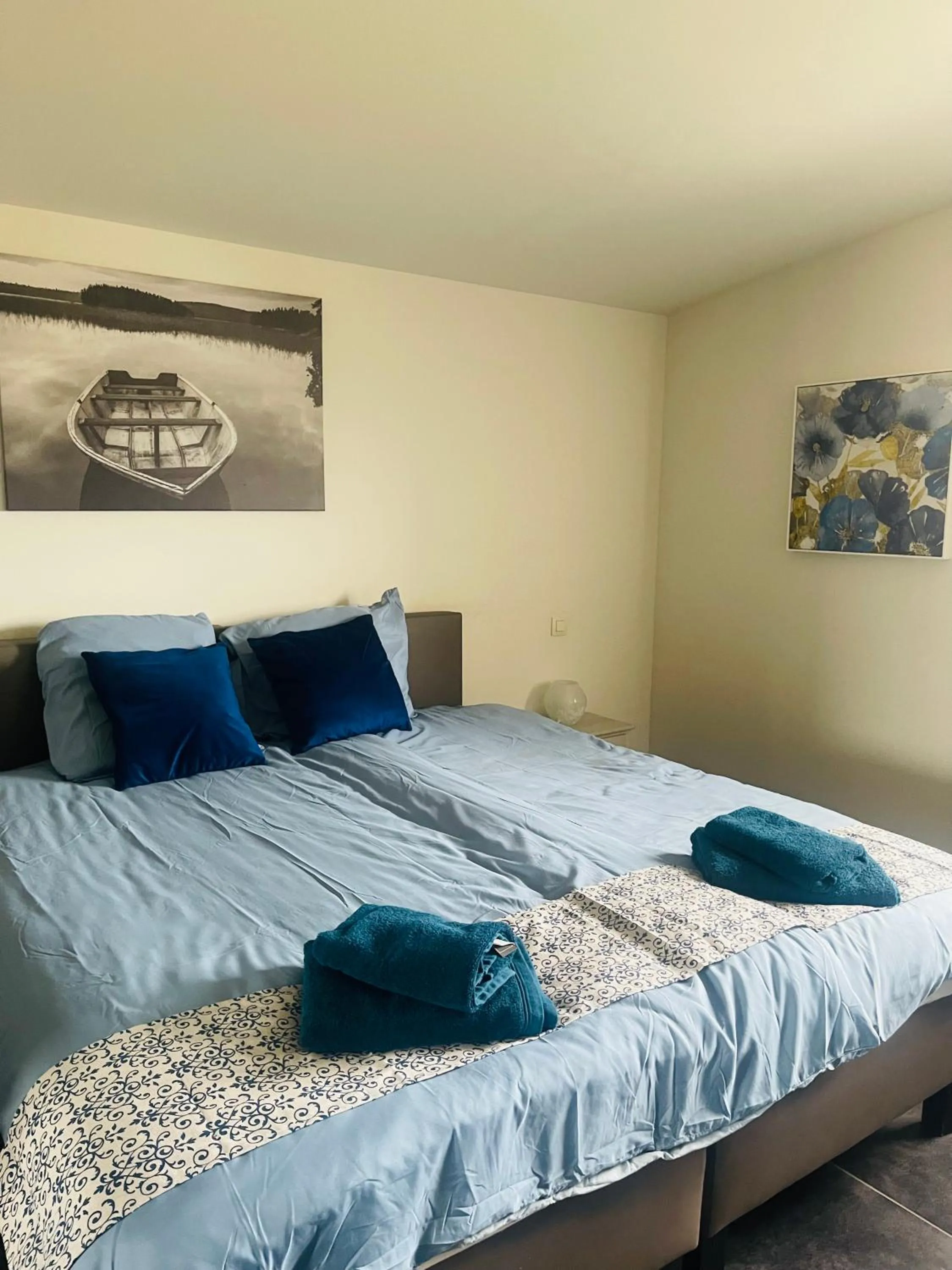 Bed in Equus B&B