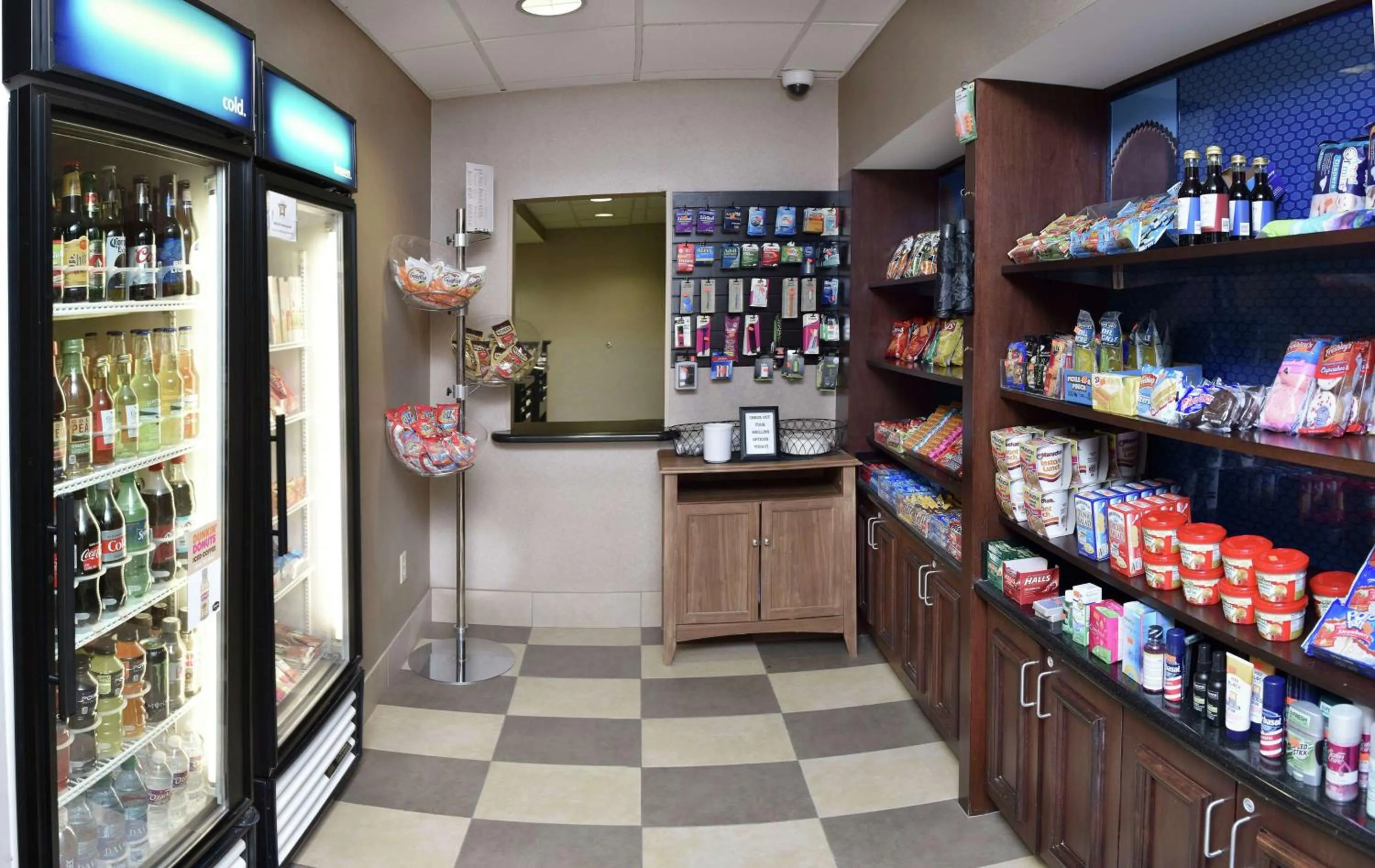 Restaurant/places to eat in Hampton Inn & Suites Alexandria