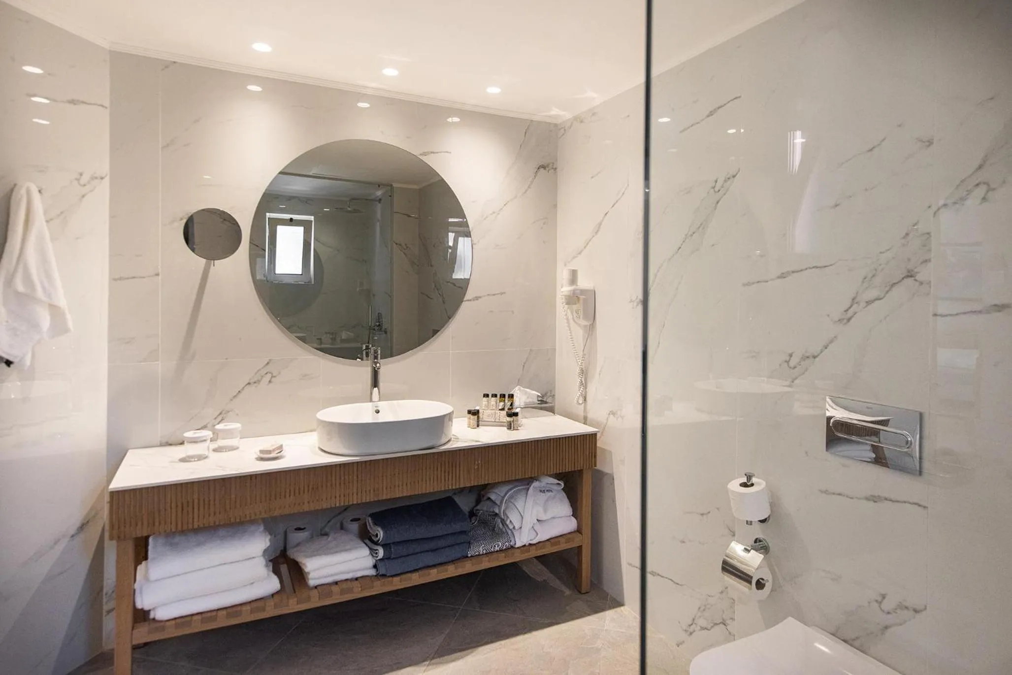 Bathroom in Pilot Beach Resort