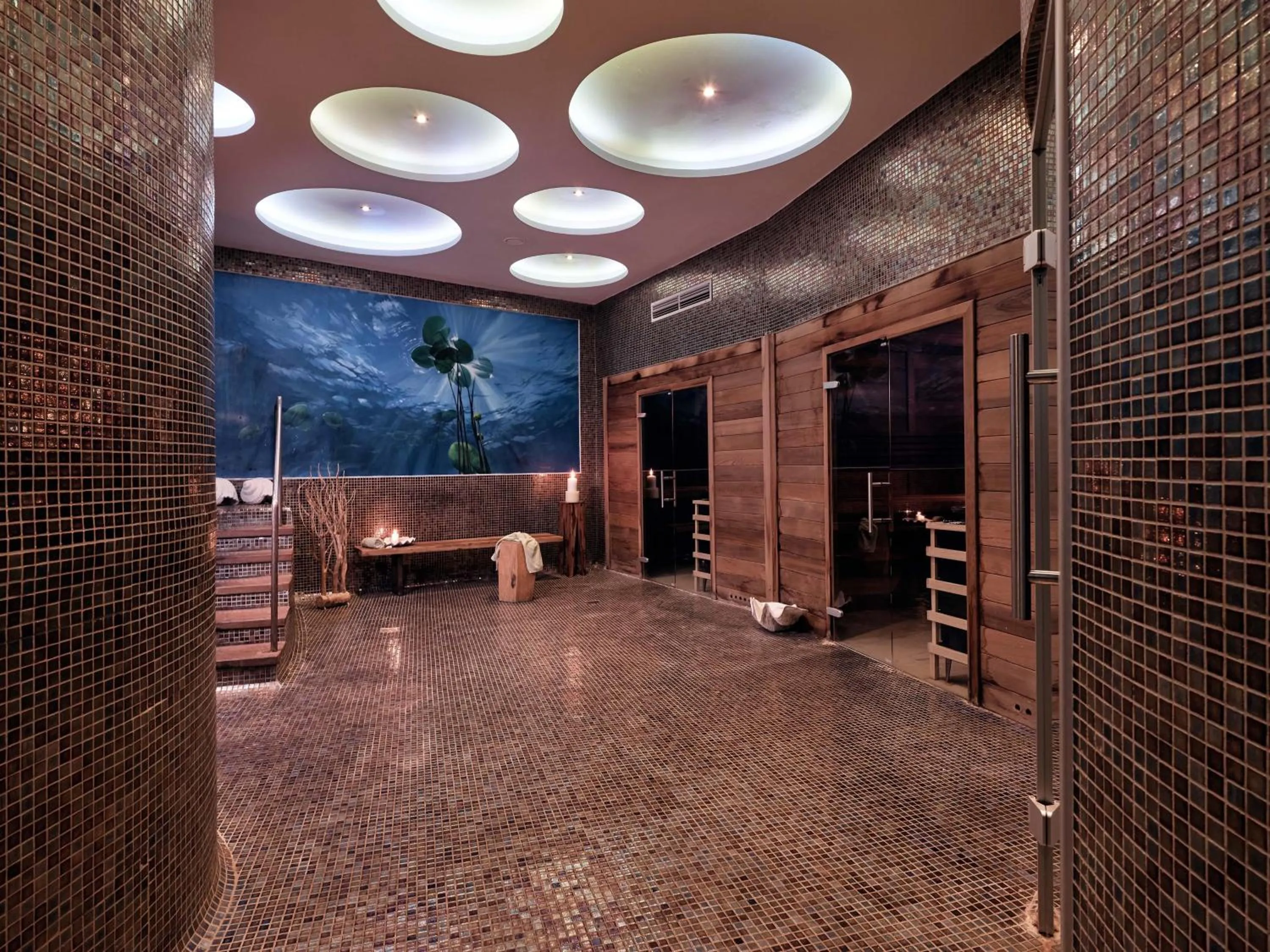 Spa and wellness centre/facilities in Pilot Beach Resort