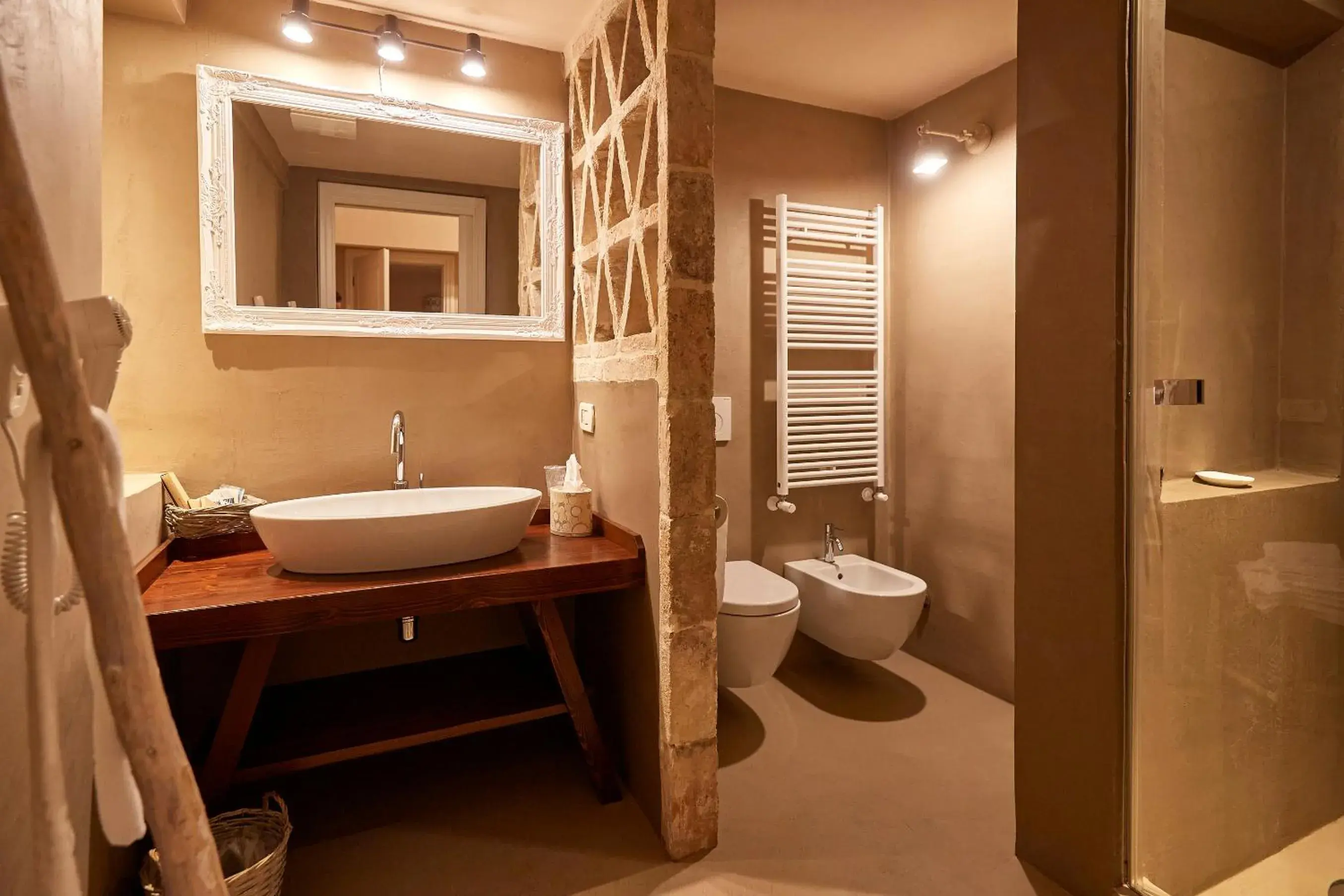 Deluxe Junior Suite - single occupancy - Split Level in Borgo San Gaetano Deluxe Junior Suite - single occupancy - Split Level in Borgo San Gaetano