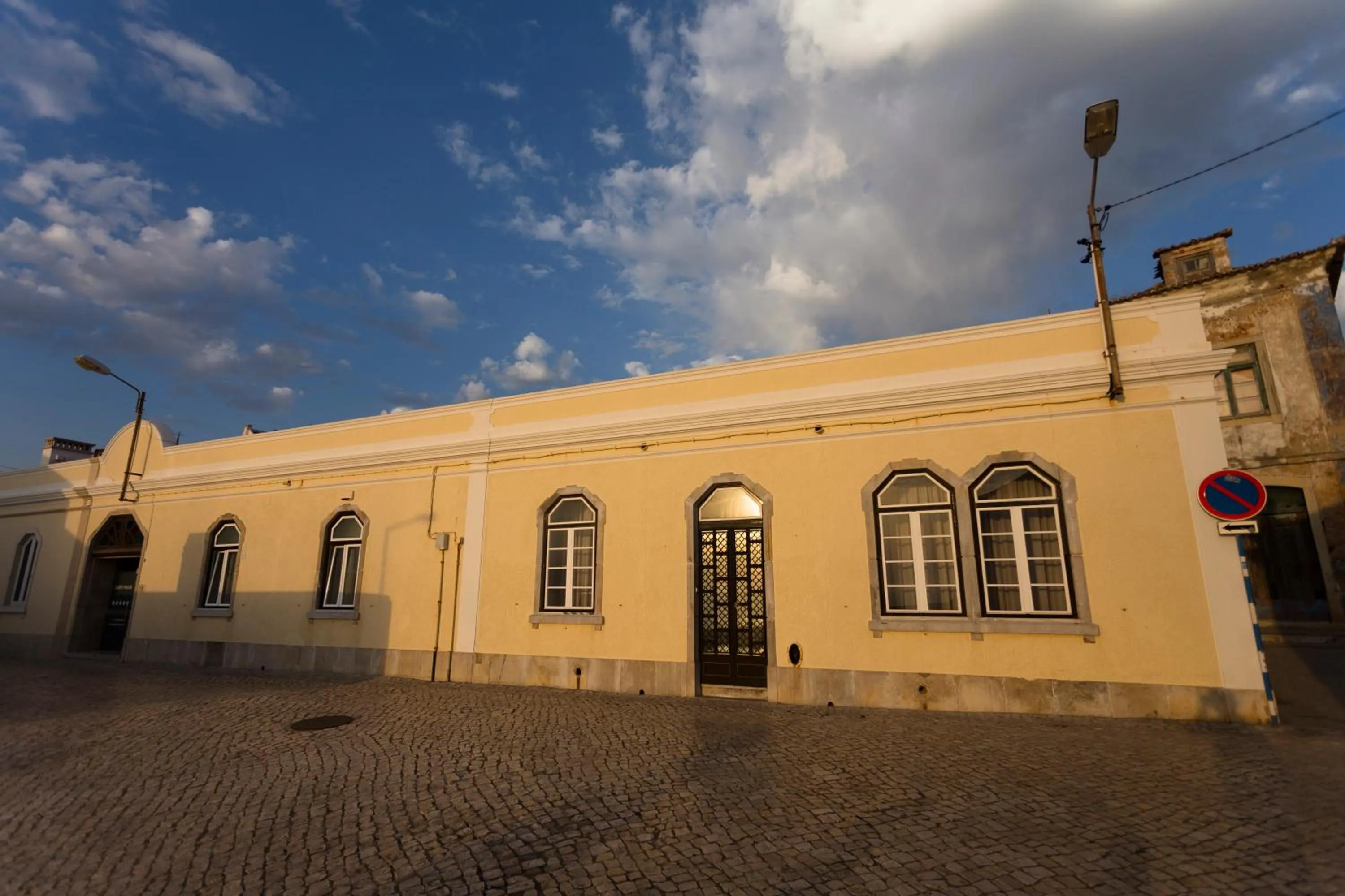 Facade/entrance in Ericeira Soul Guesthouse