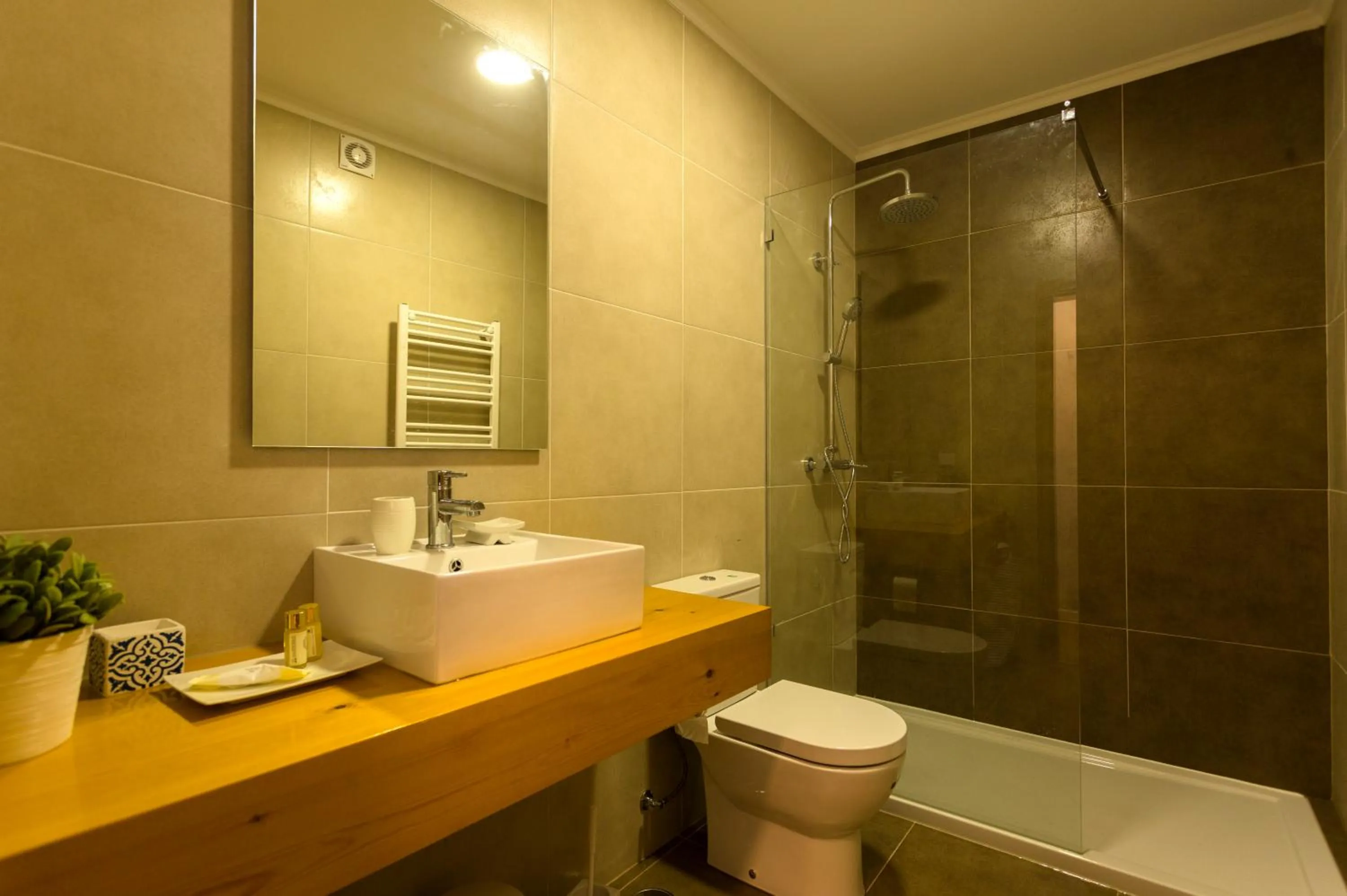 Bathroom in Ericeira Soul Guesthouse