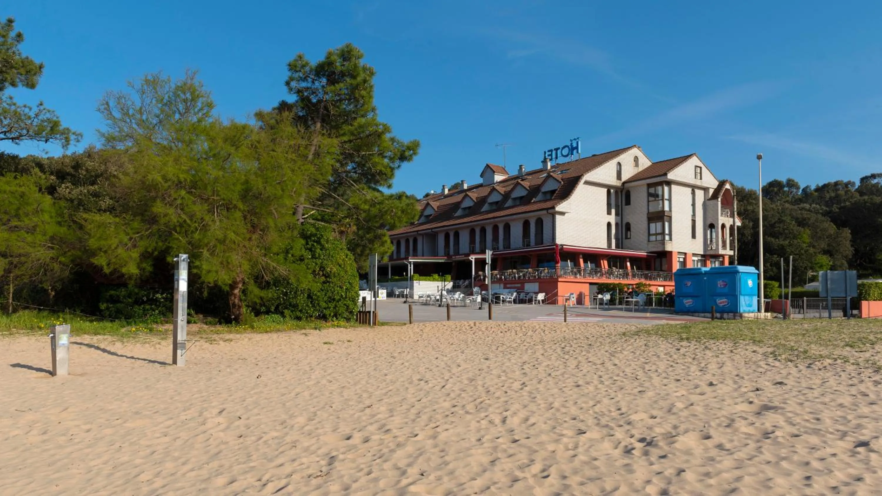 Property building in Hotel Campomar