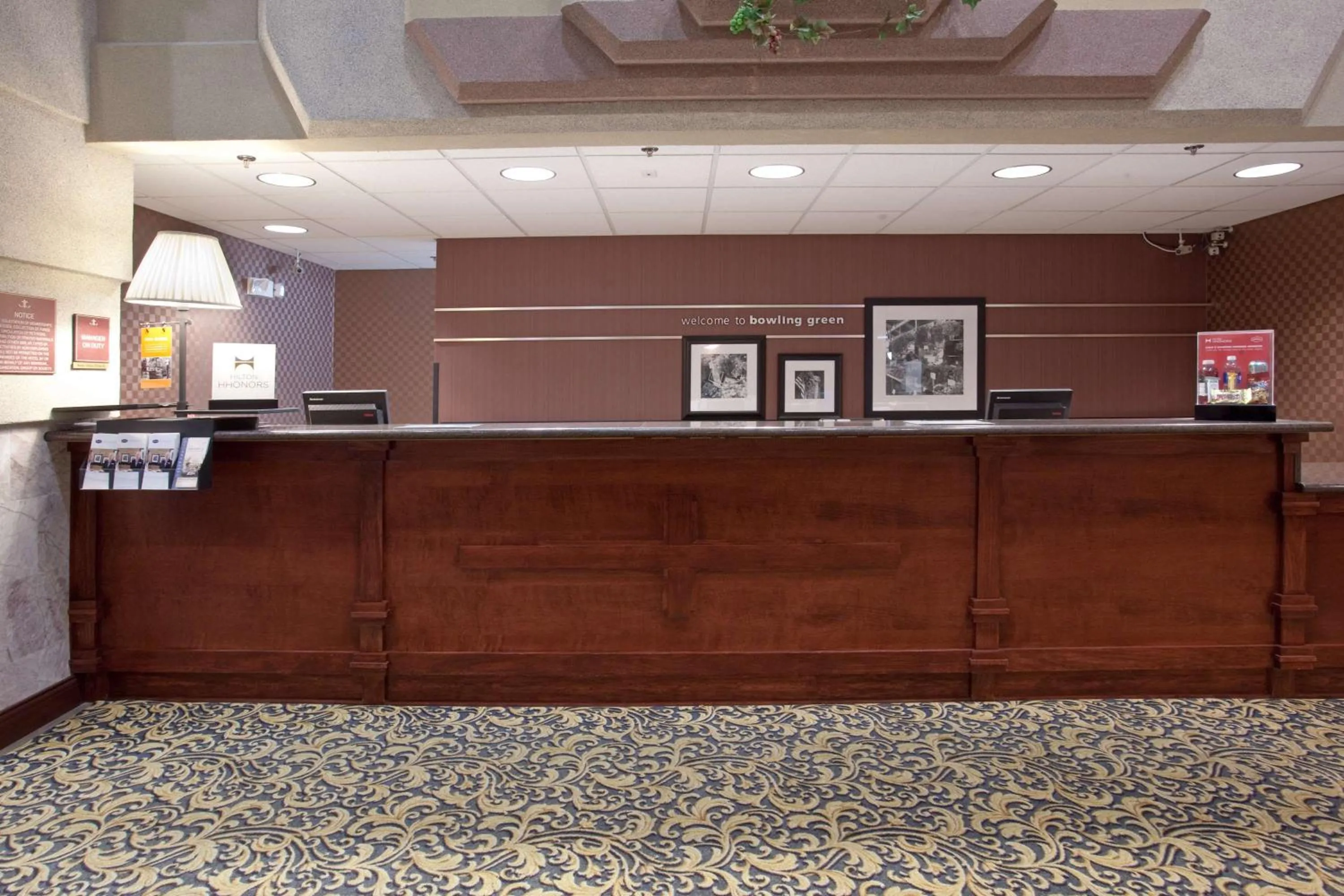 Property building in Hampton Inn Bowling Green