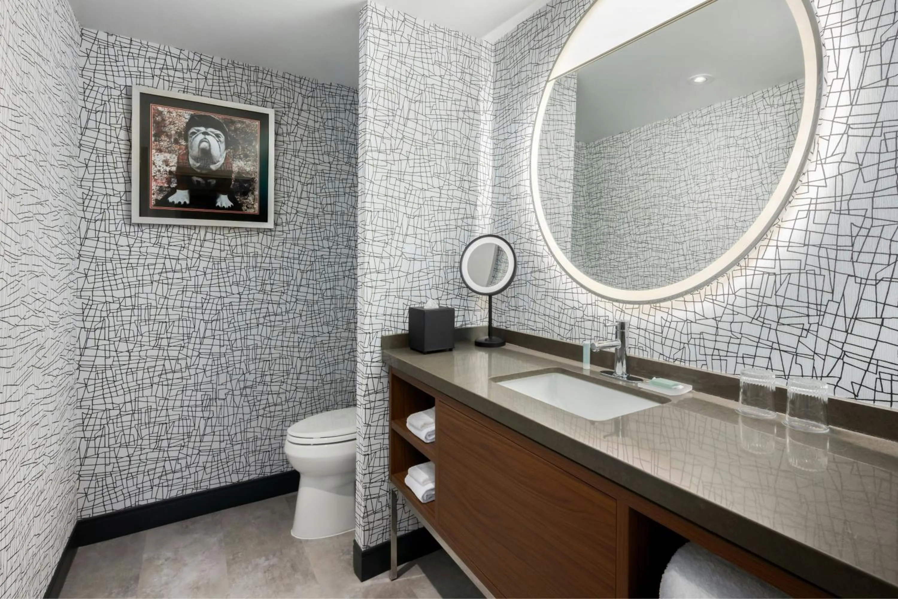 Bathroom in Courtyard by Marriott Athens Downtown