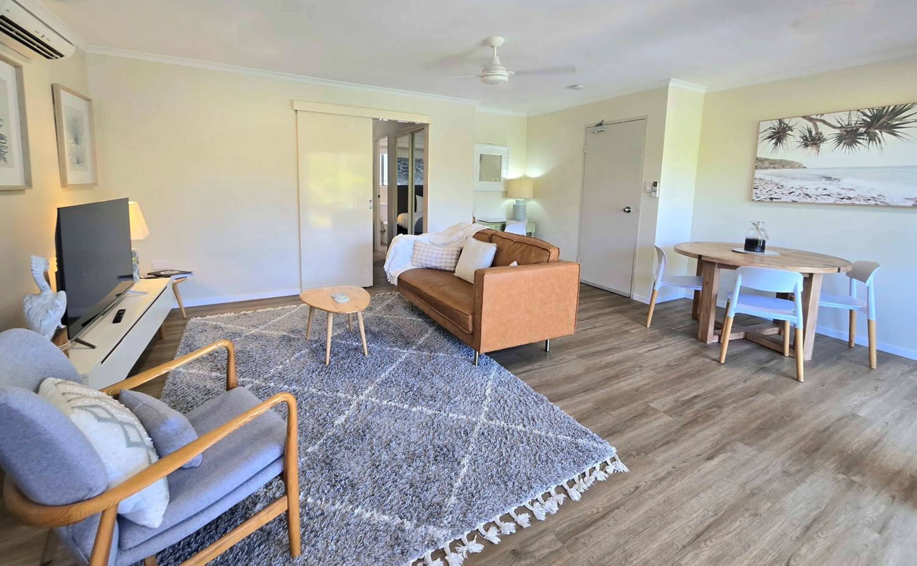 Living room in Noosa River Retreat Holiday Apartments